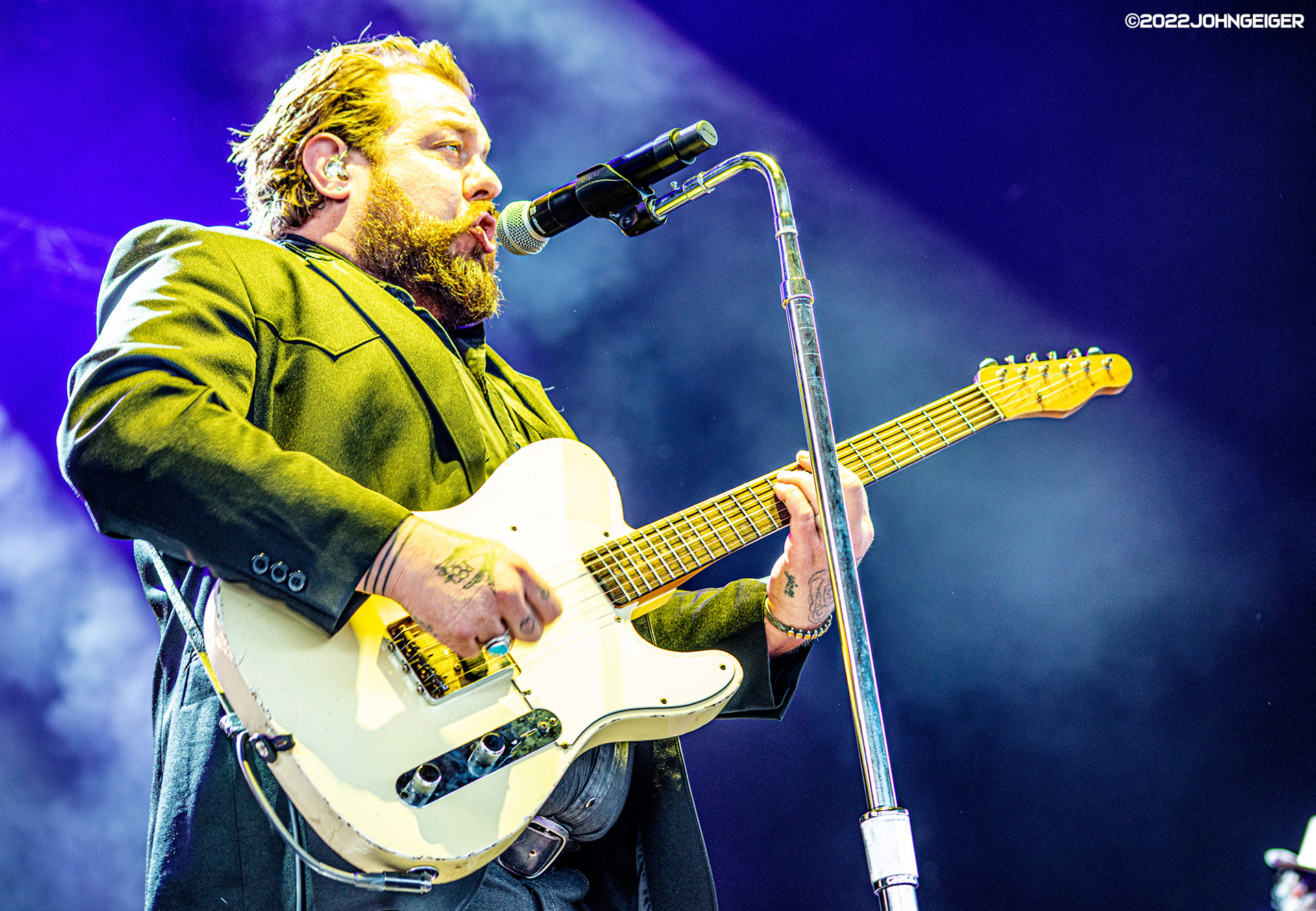 Nathaniel Rateliff performing at the Outlaw Music Festival @ Ruoff Music Center 06/26/22