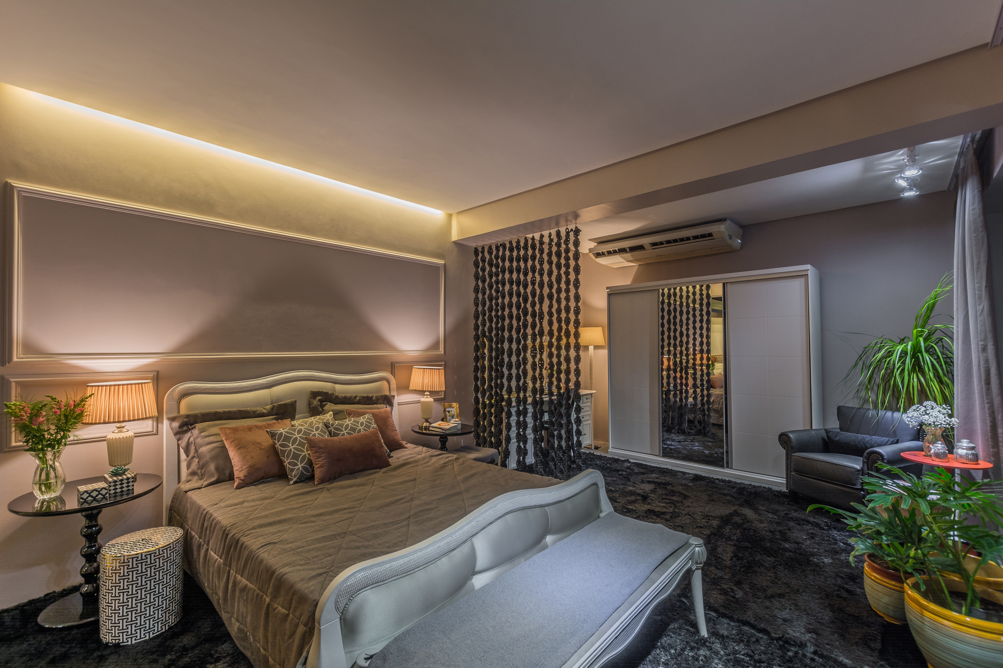 Suíte e Adega da Mulher Contemporânea - UP Interiores