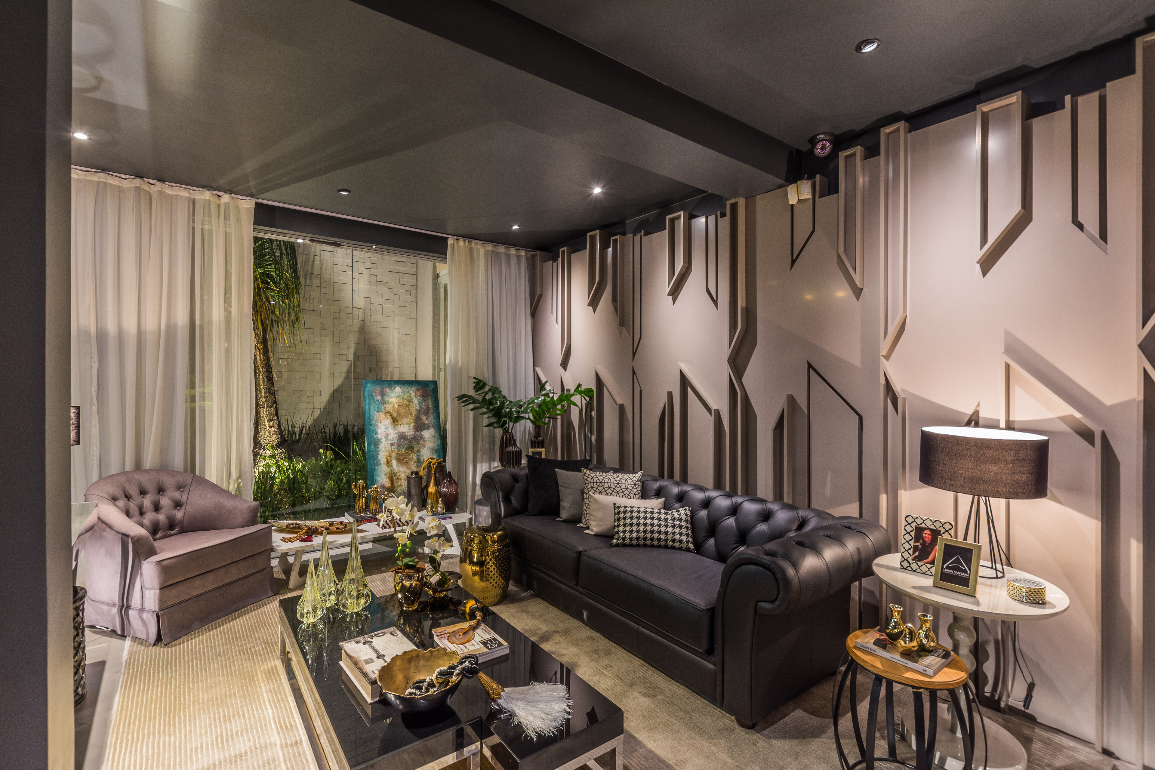 Espaço Geométrico - Liana Santana