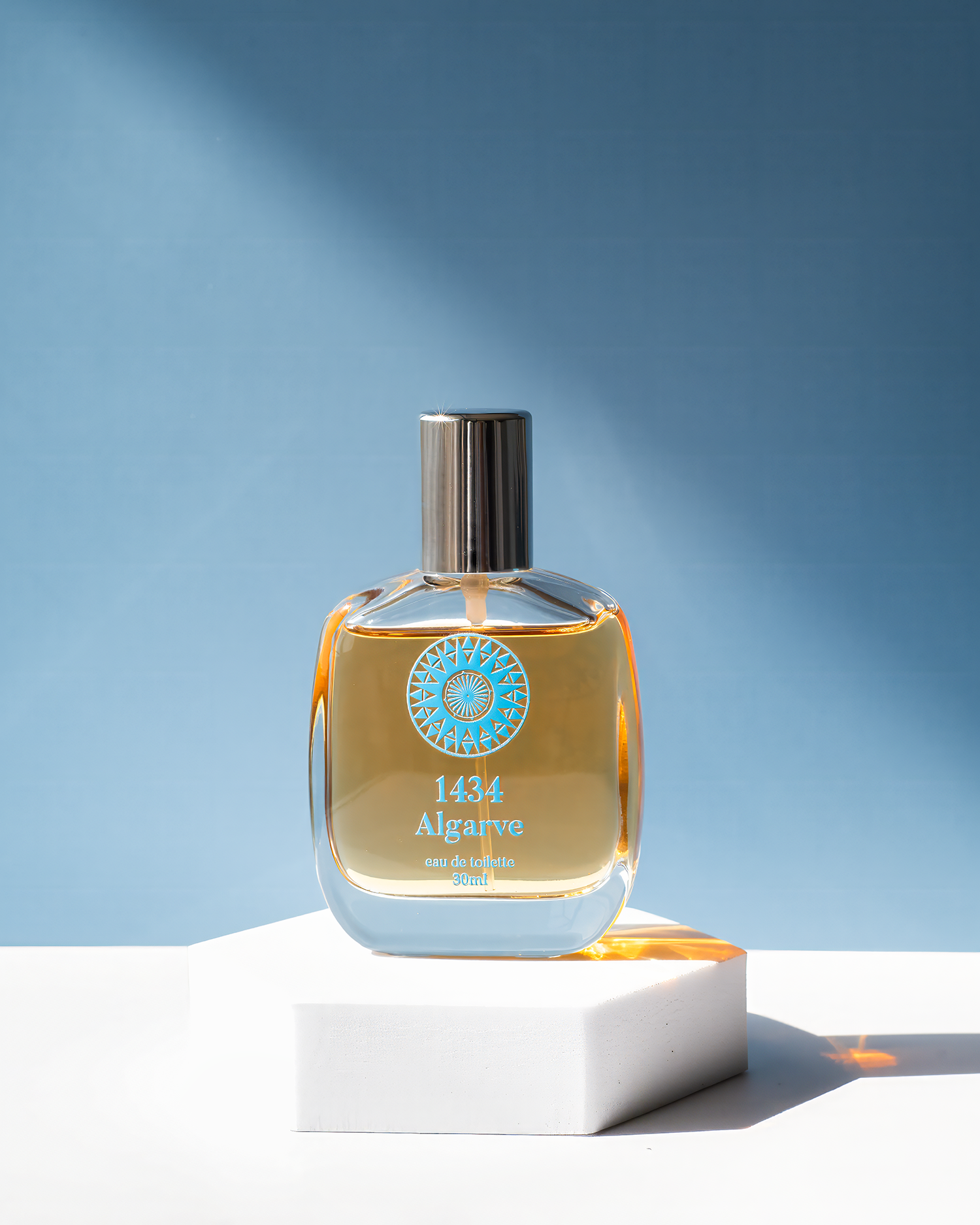 Luxury perfume bottle photography