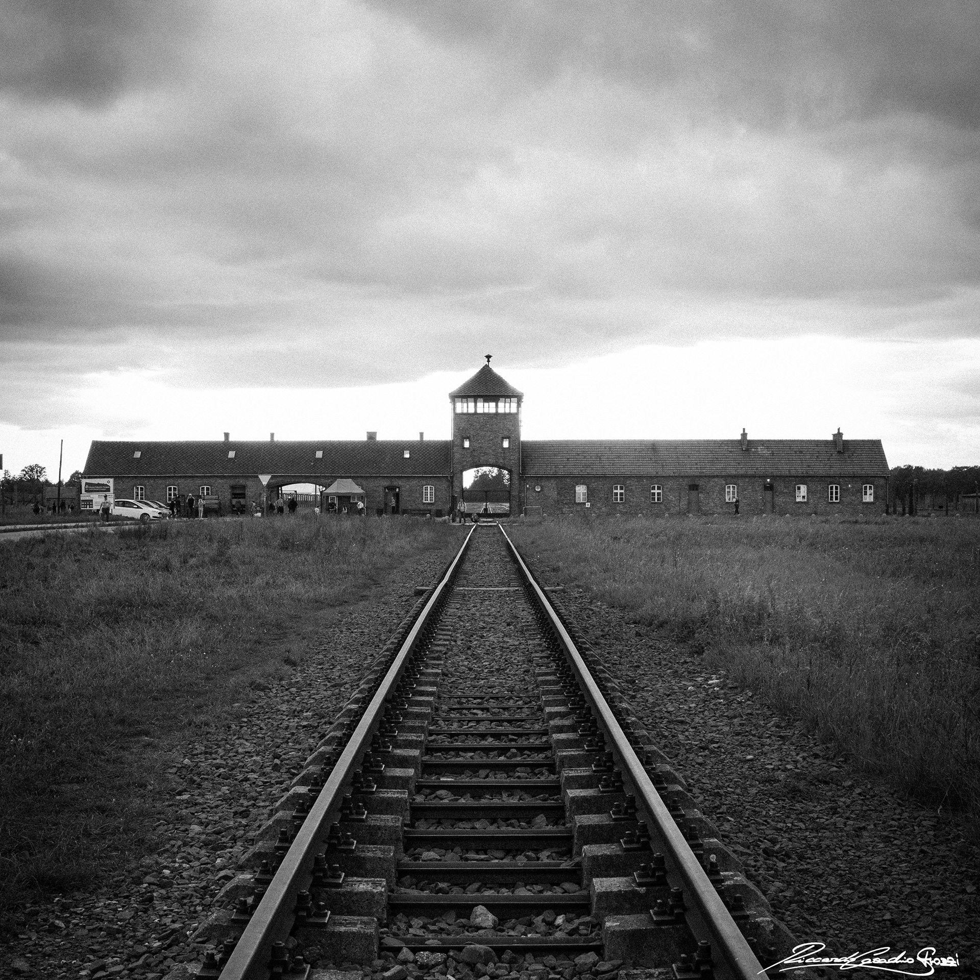 N° 4 - Holocaust Memorial Day