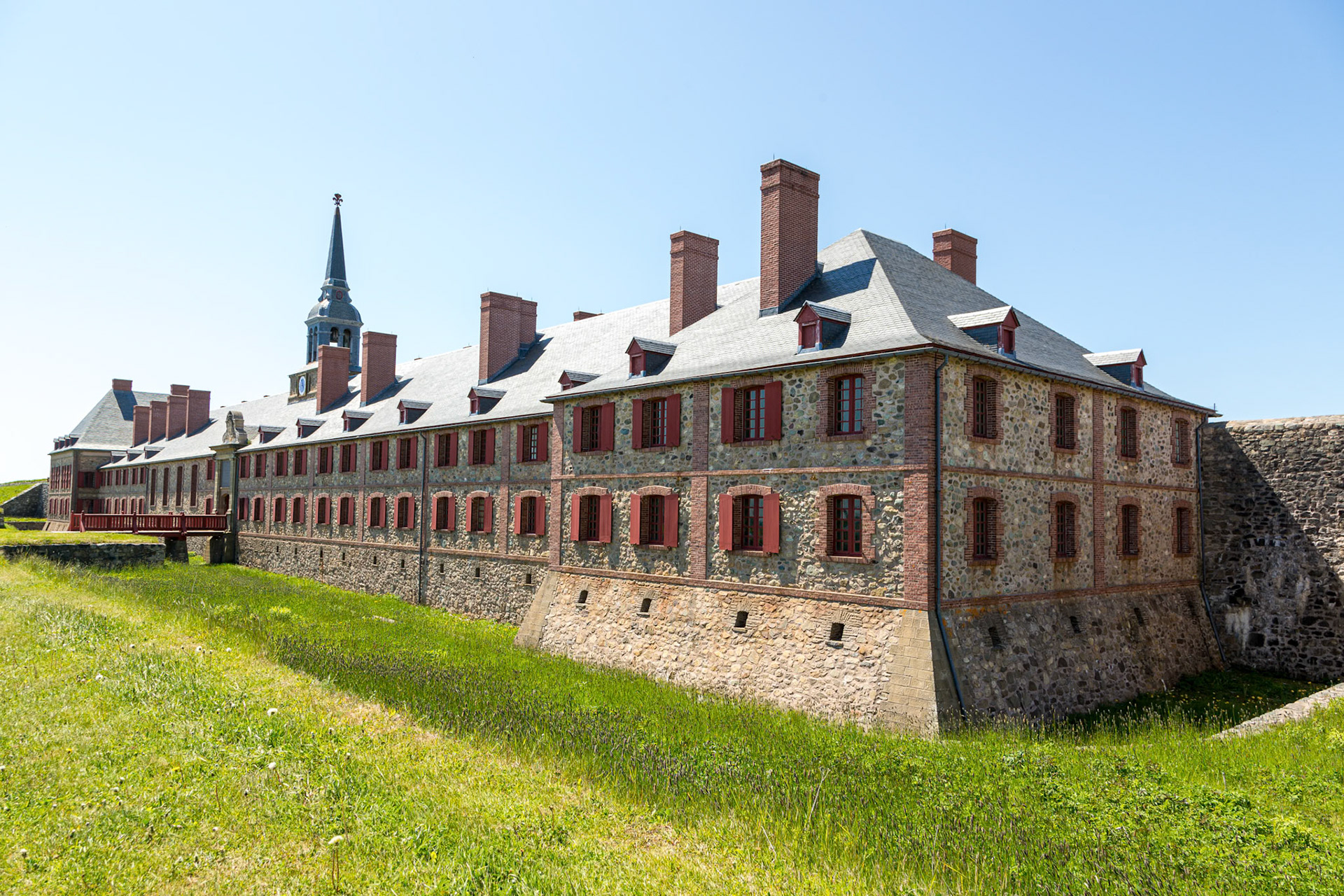 Fortress of Louisbourg 104