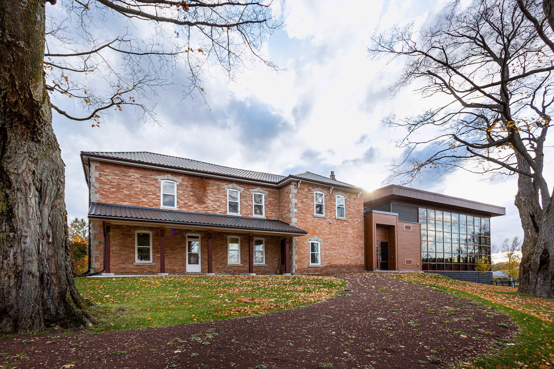 Hillsburgh Public Library 4