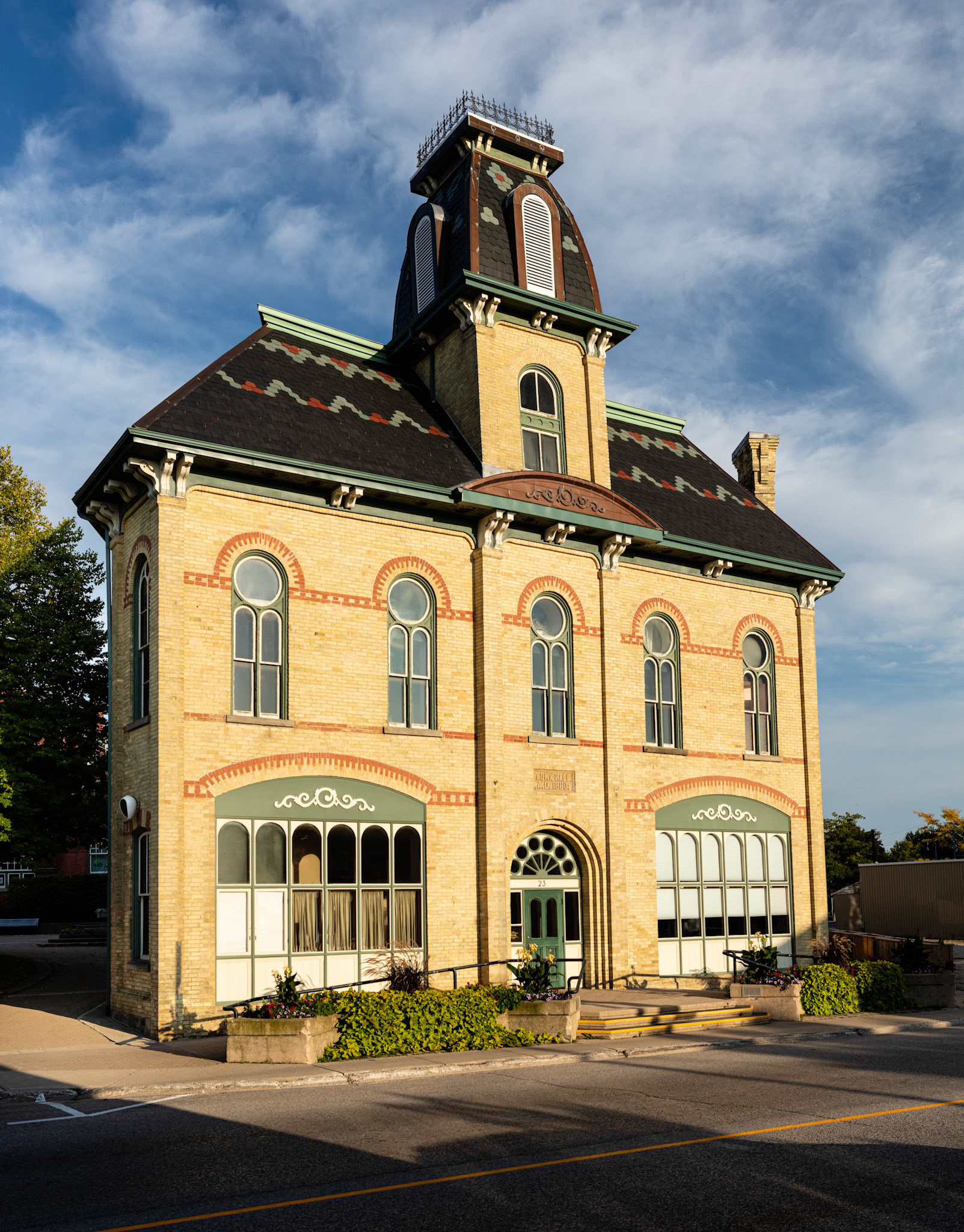 Clinton Town Hall 1