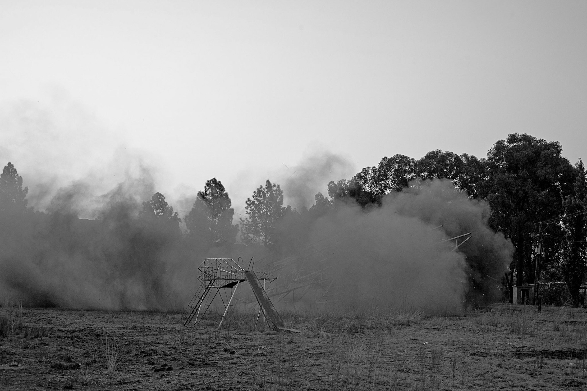 Dust-to-dust-(Vereniging-Drive-in)