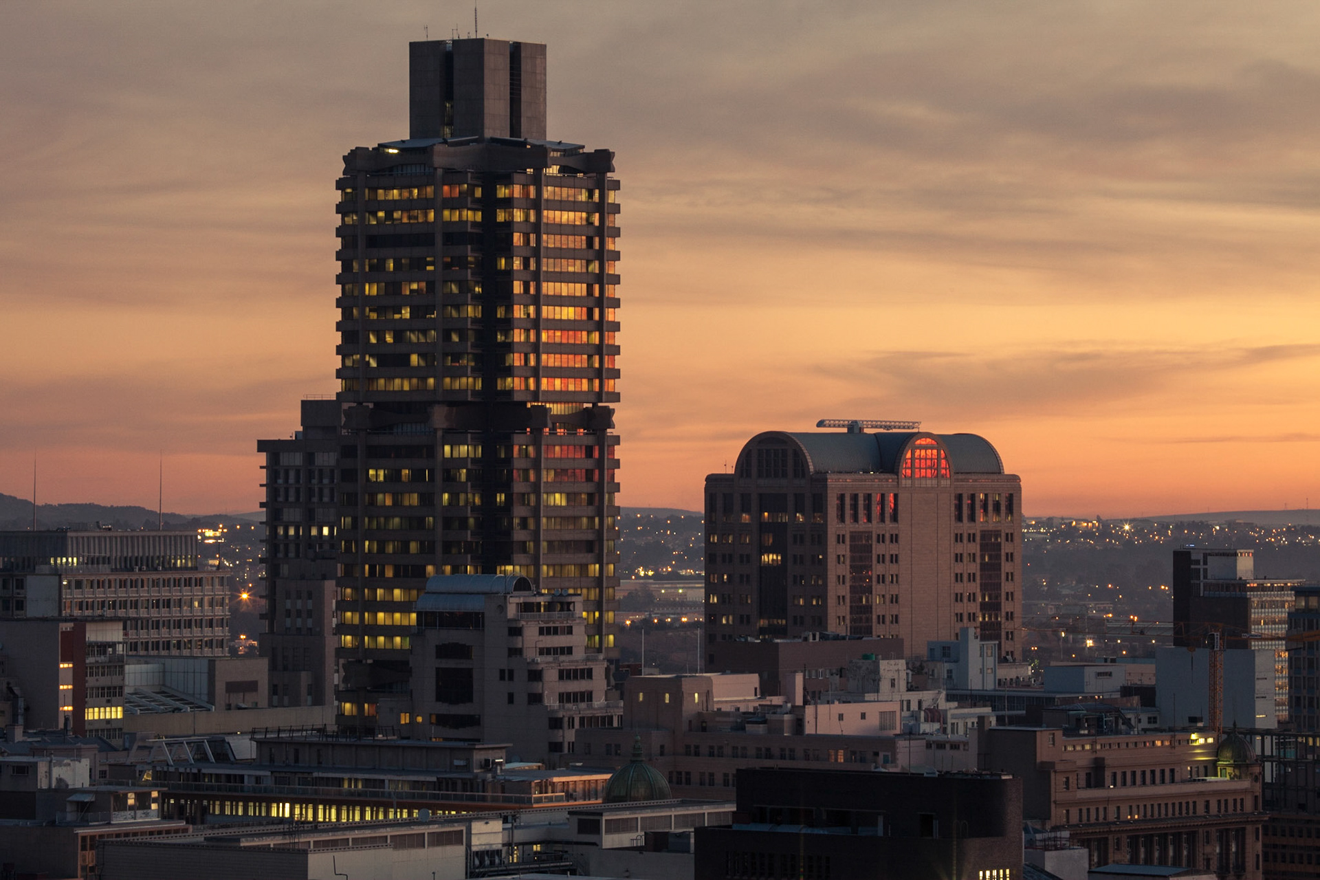 Burning in the fire place I