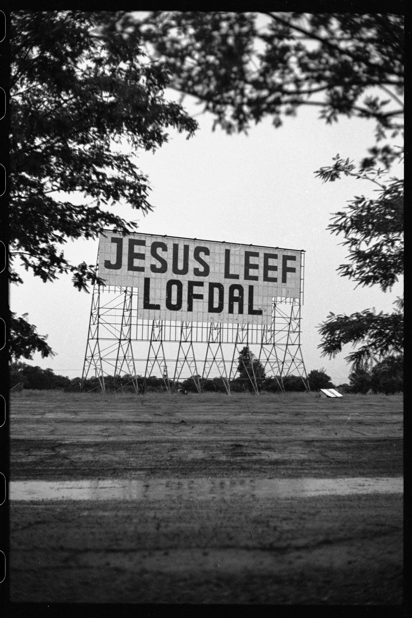 Jesus-Leef-Lofdal-(Stillfontein-Drive-in)