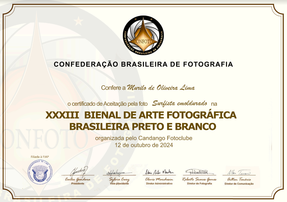 Surfista Emoldurado, Foto aceita na XXXIII Bienal de Arte Fotográfica Brasileira em Preto e Branco, 2024.