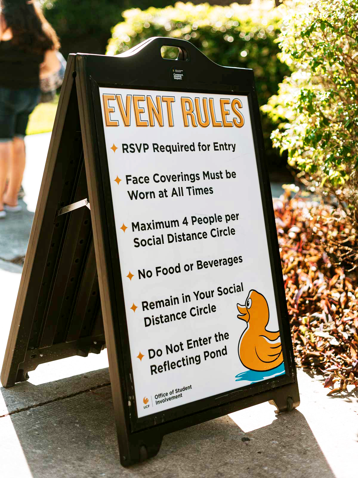 Event rules sign