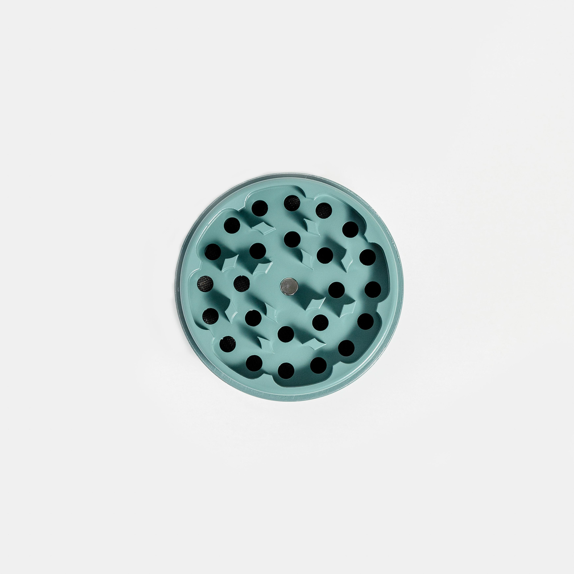 Brand photography - Cannabis Grinder - Open