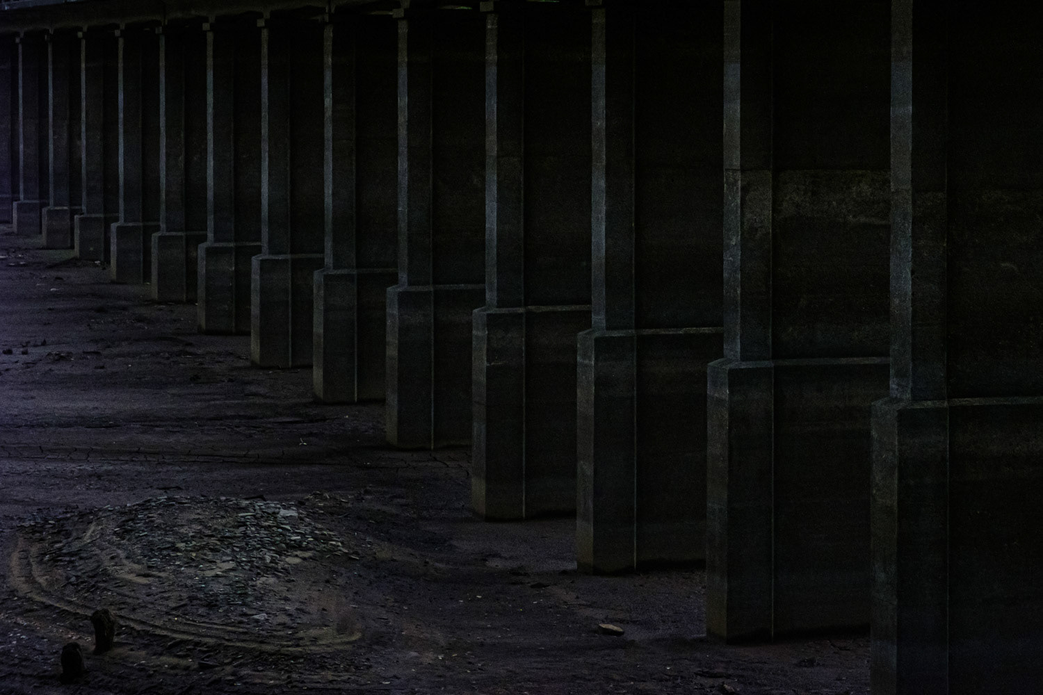 Aqueduct over Ladybower Reservoir, The Peak District National Park, Derbyshire, UK