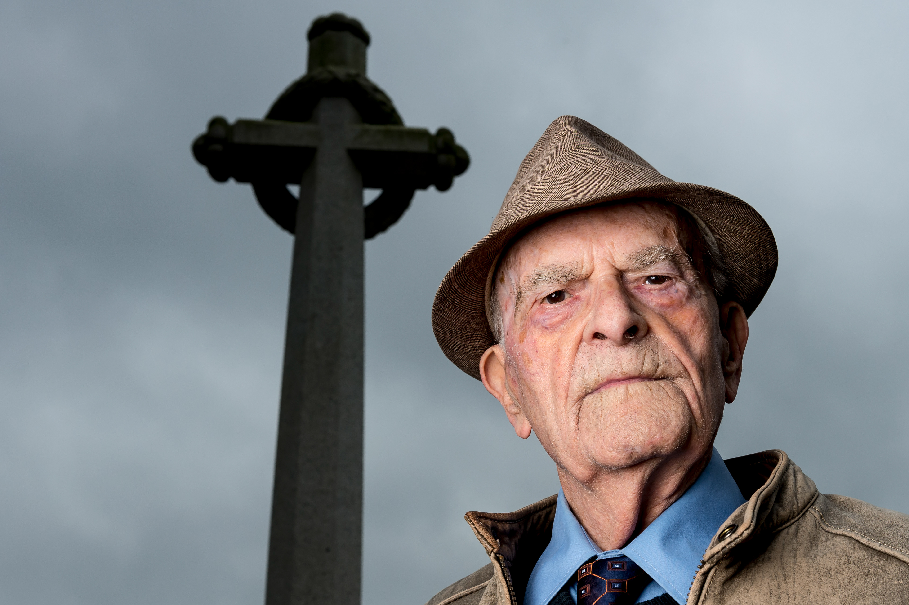 Harry Smith, A World War Two veteran and described himself as the "world's oldest rebel" has died.