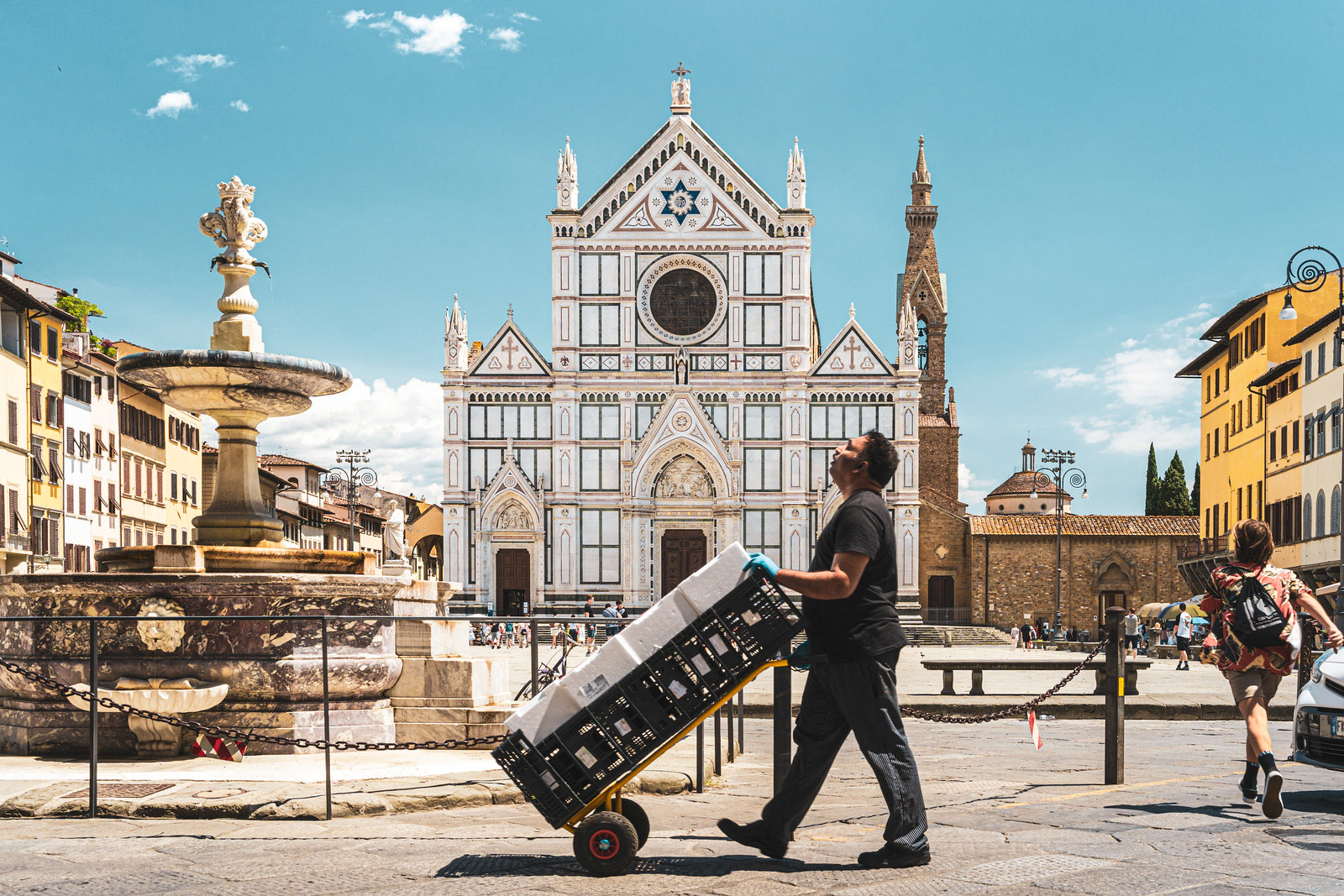 Firenze, domenica a mezzogiorno