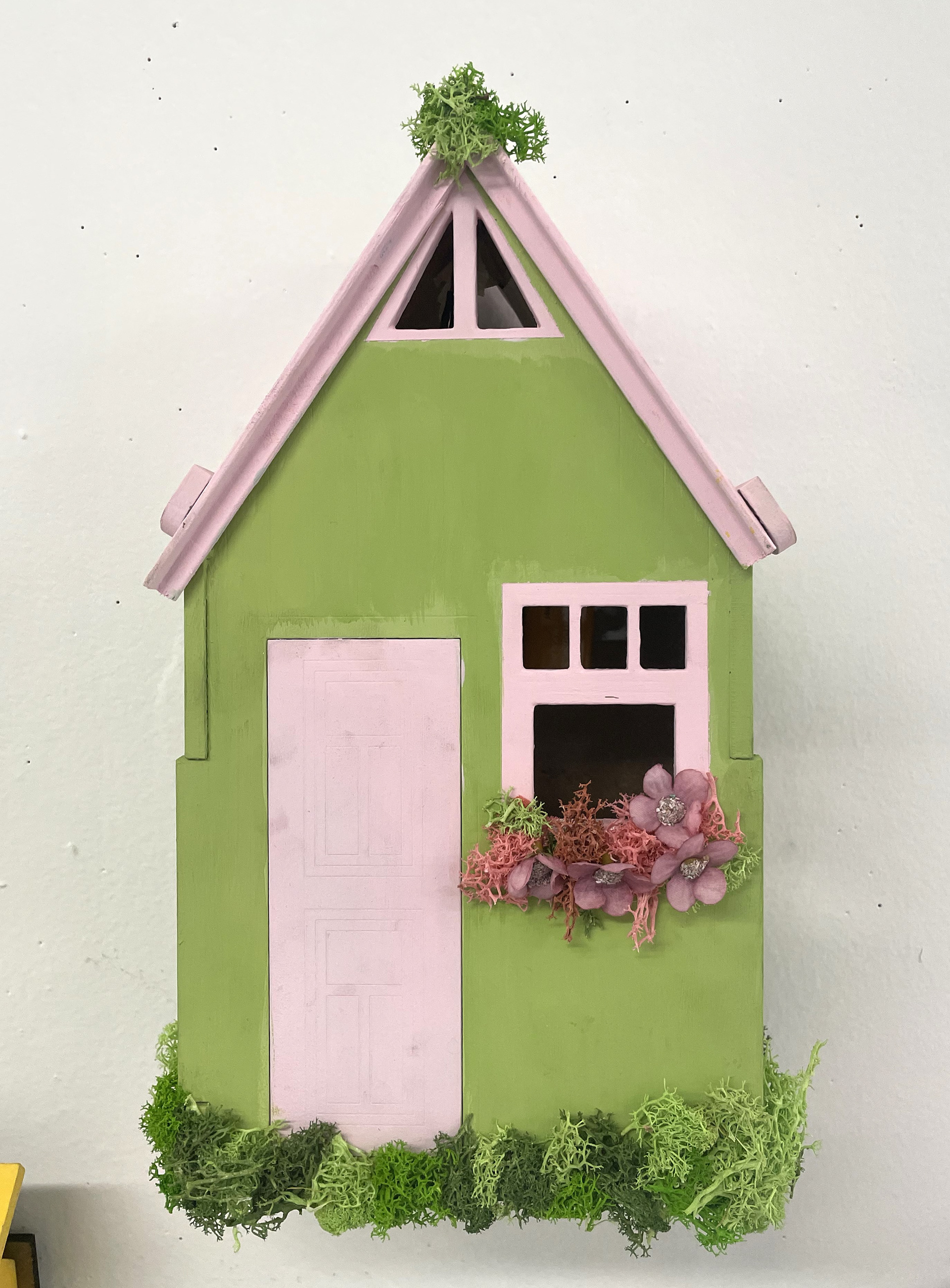 Individual views of the houses, constructed out of laser-cut fiberboard.