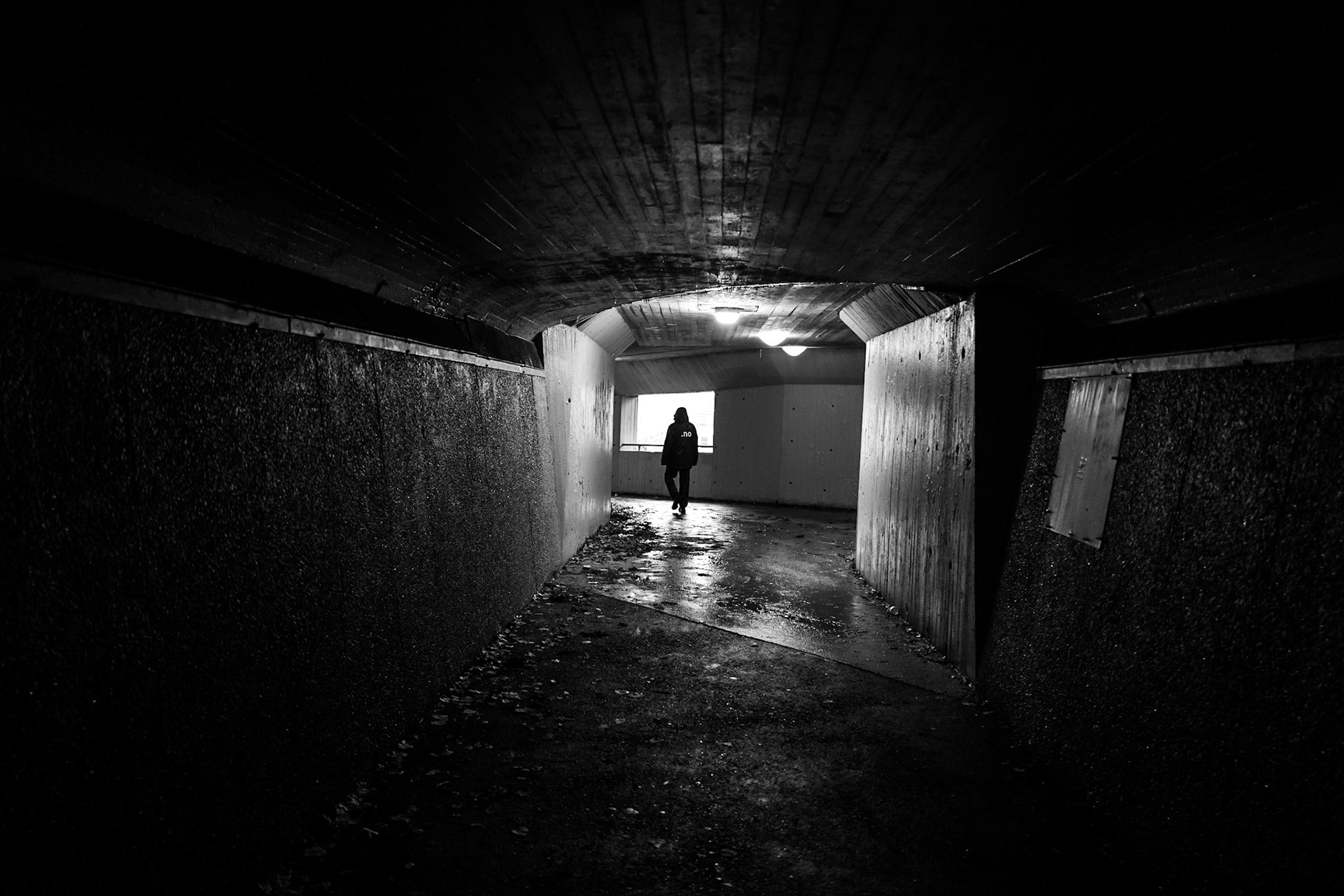 Veldig ofte er man ikke så fastlåst som man tror. Det er bare at vinduene i rommet er altfor små. Man har mistet perspektivet. Gunnar Tjomlid