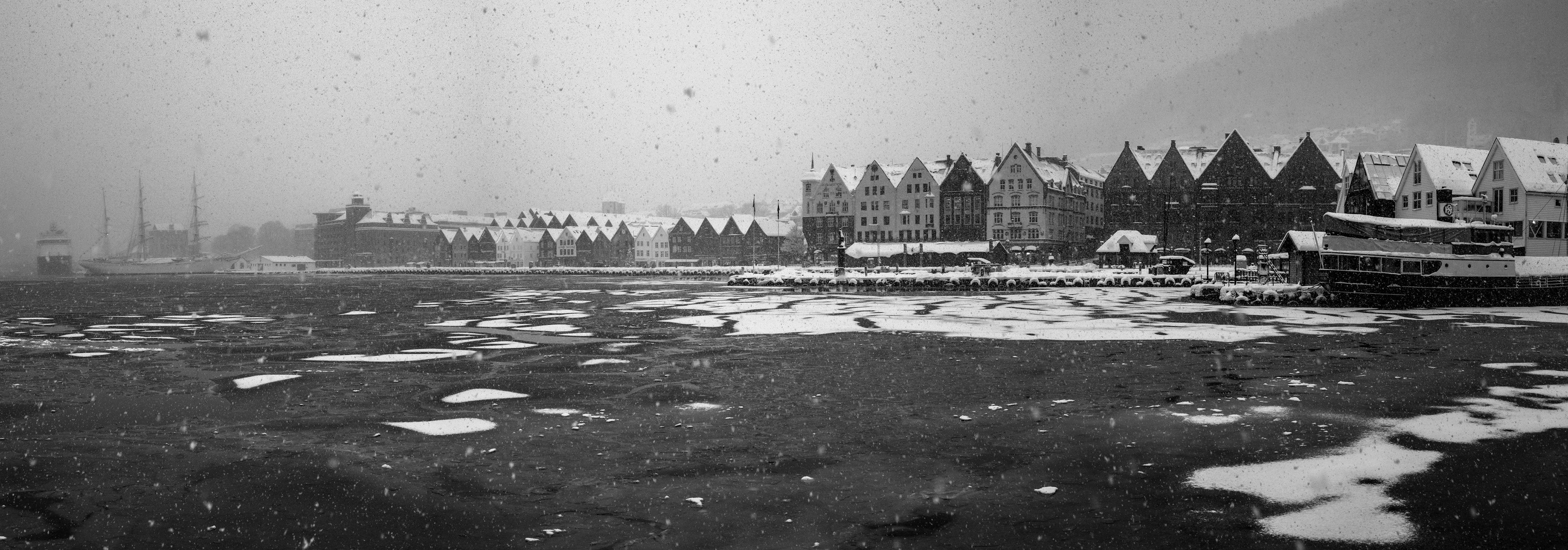 Vågen og Bryggen.