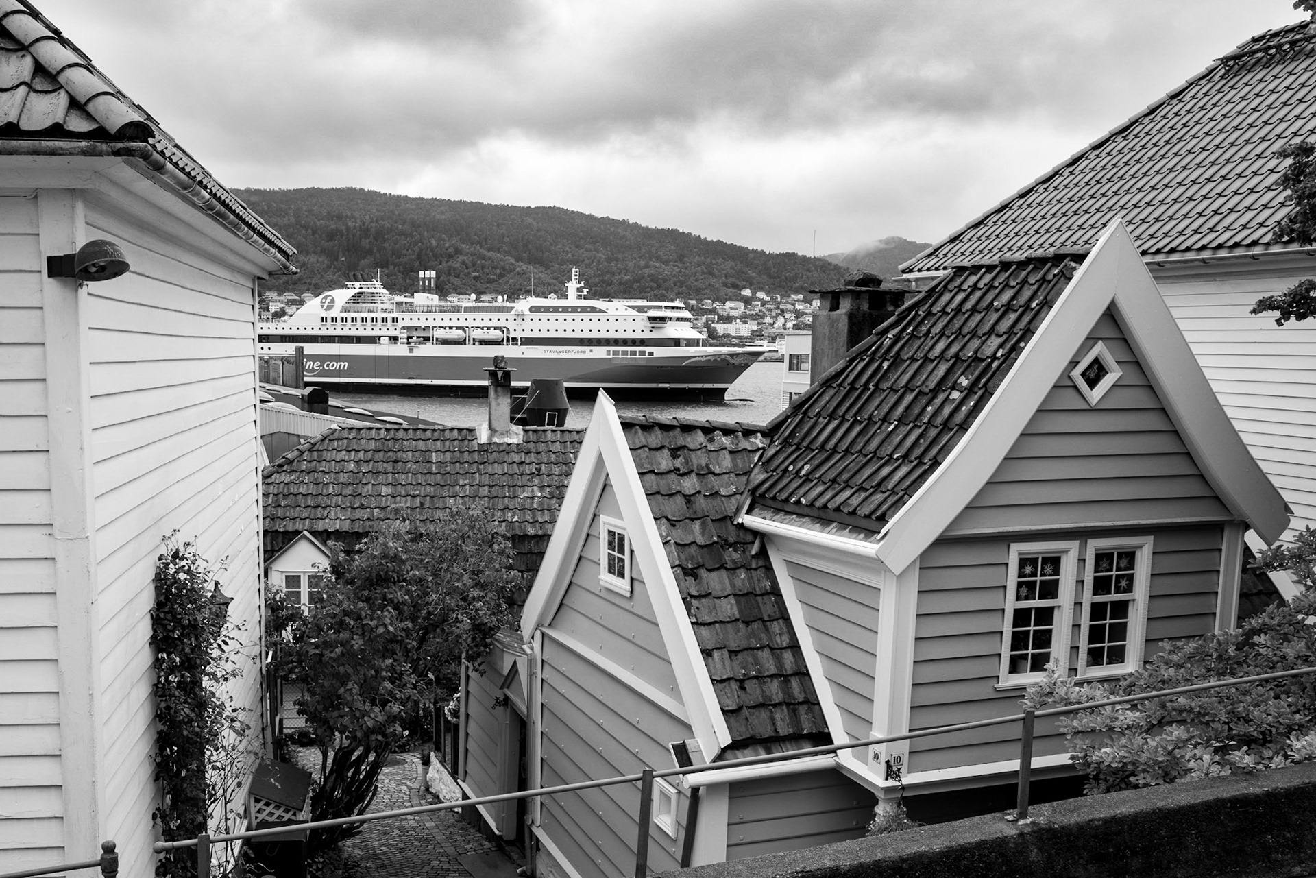 Stavangerfjord sett fra Verftsbakken.