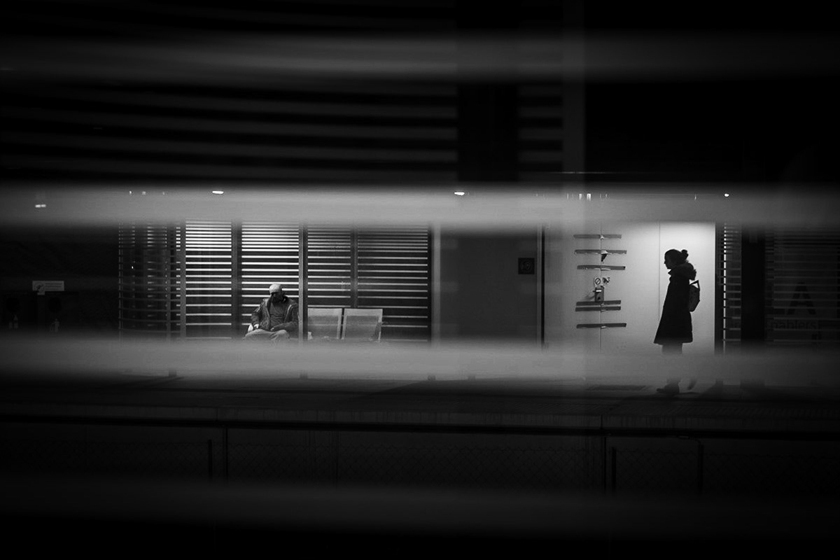 "Det er sunt å være skeptisk, men dumt å være så skeptisk at man går glipp av de gylne mulighetene."  ___________________________ #sitat #tilfeldigmøte #stasjonen