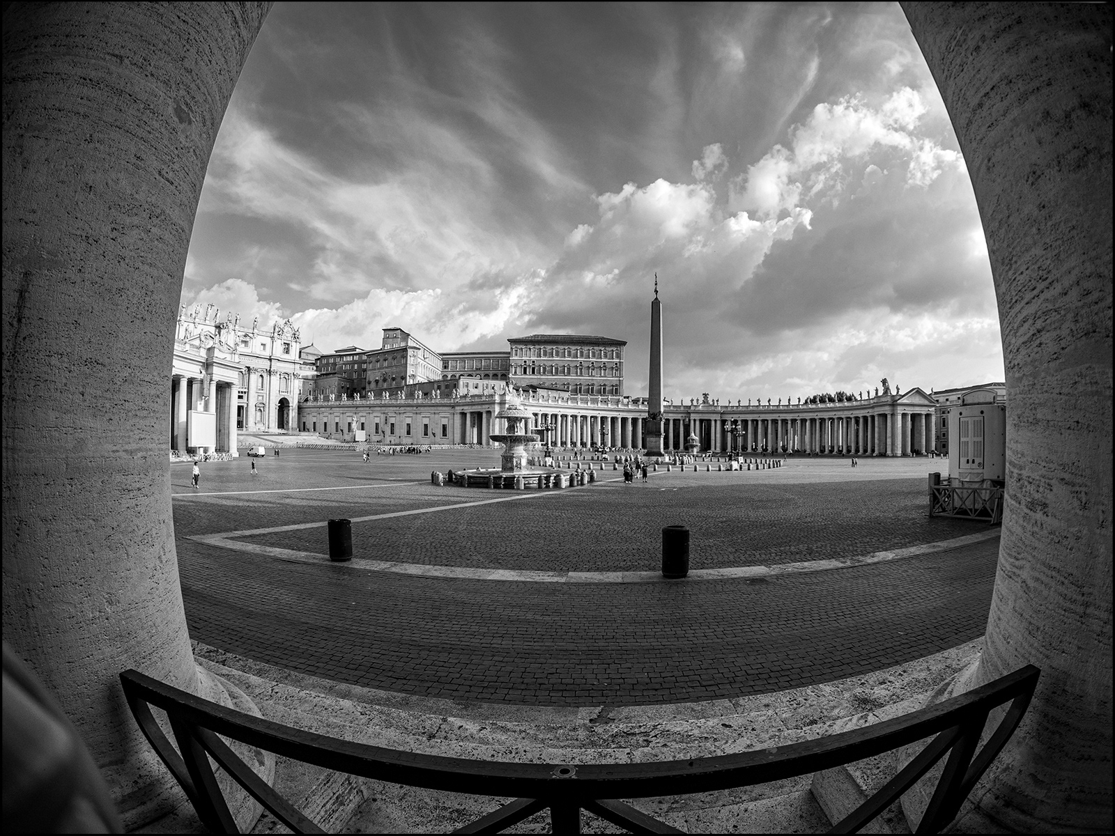 St Peter's Sq Early Morning