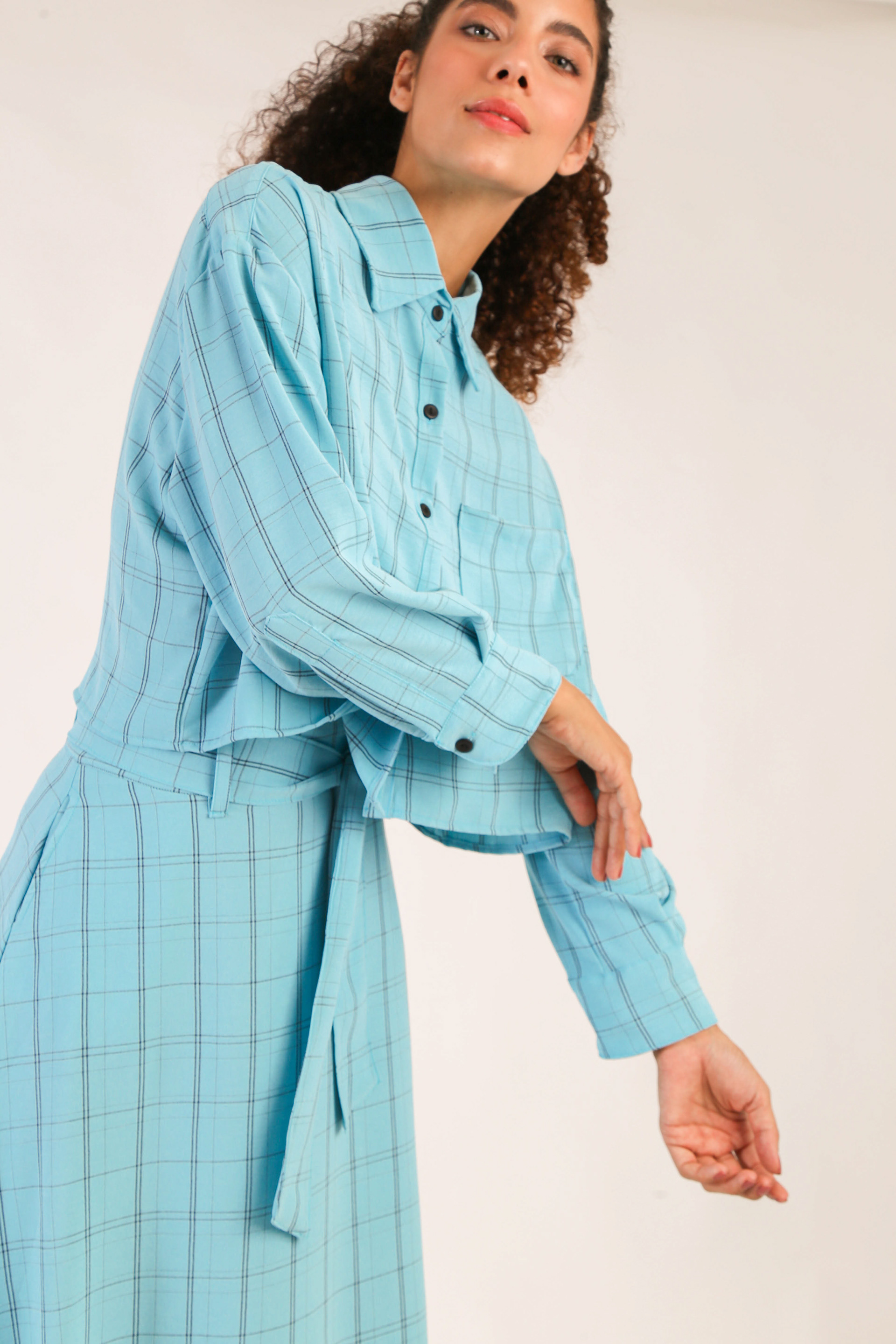 Lookbook Carmensitas com Maria Gomes e make Bru Pezzino