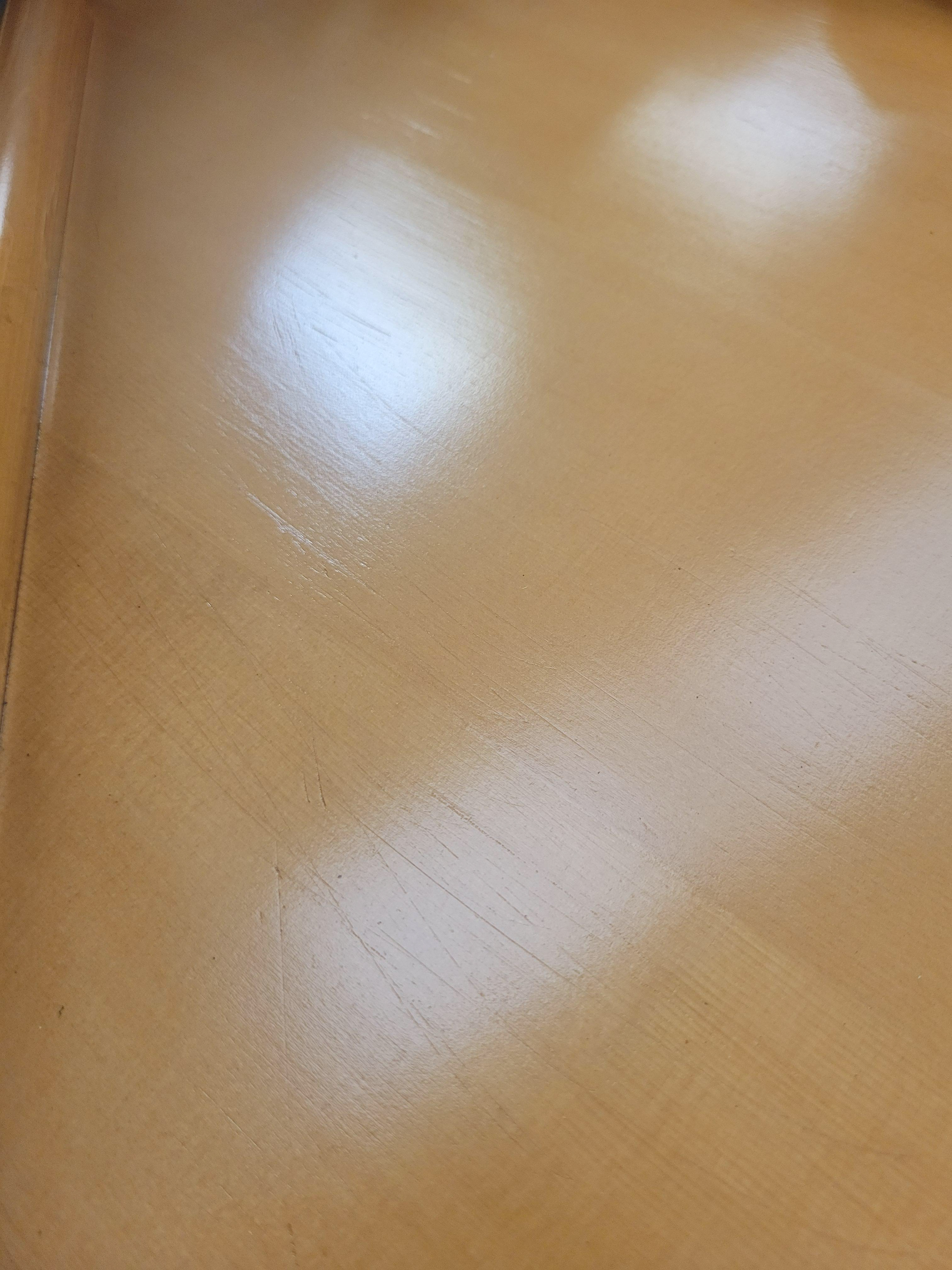 Detail Soundboard Finish