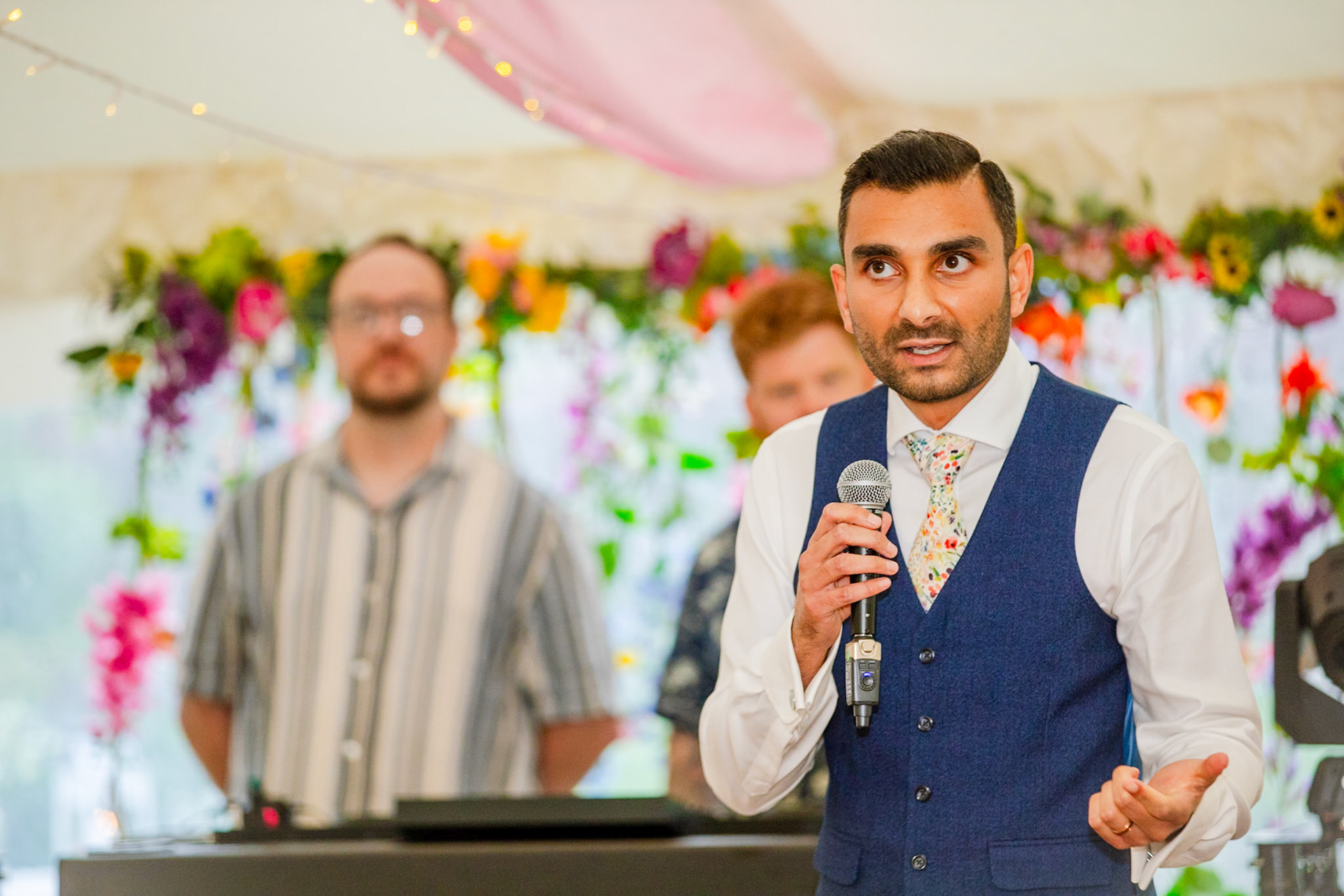 Pictures from Jay and Flo's beautiful spring wedding that took place at Shaftesbury in North Dorset and