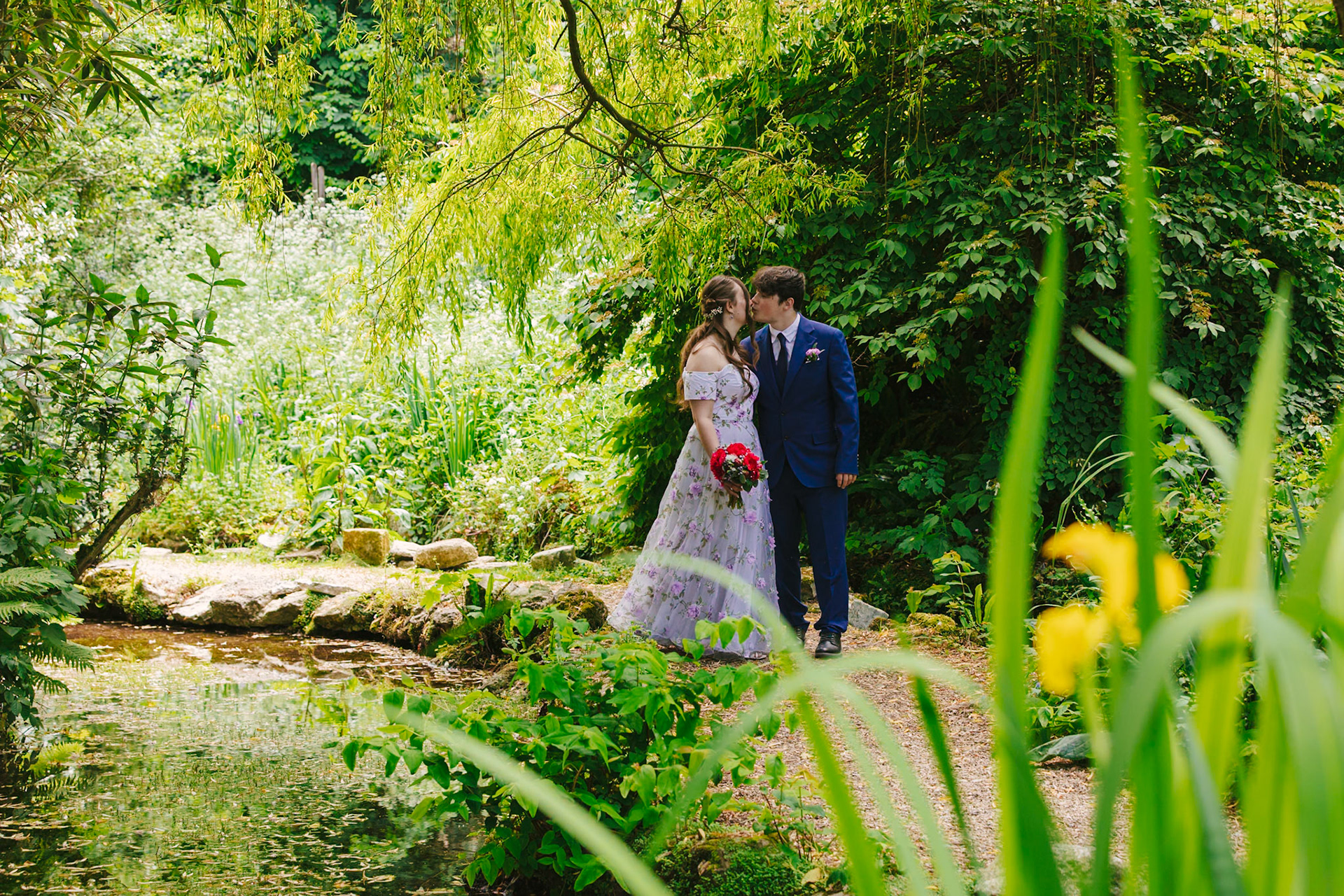 Lia and Sams Wonderful Wedding on the 25th May 2025 with the ceremony taking place at Upwey Wishing Well, the reception taking place at the Centenery Club in Weymouth, this was of my split weddings packages.