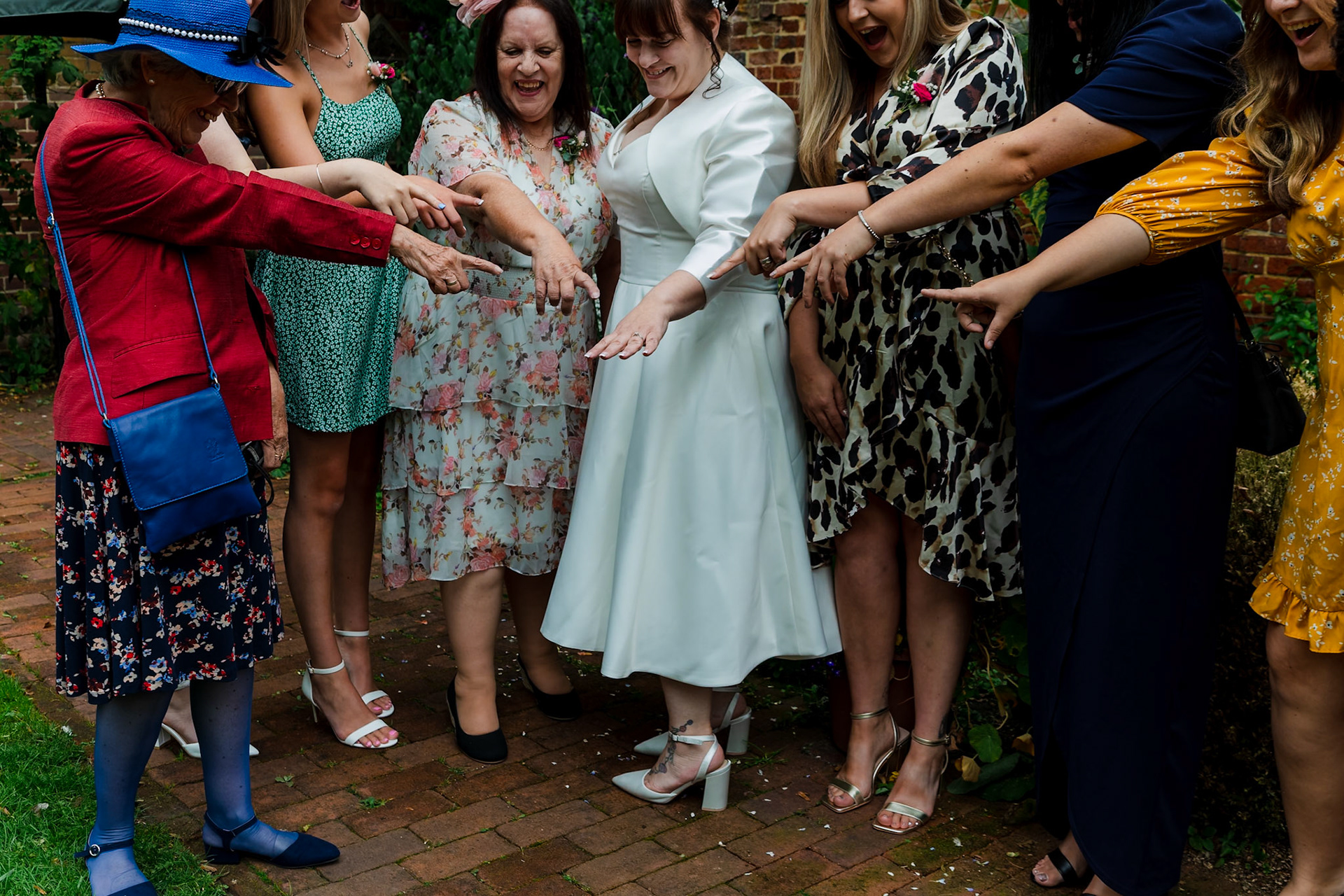 Anna and Nicks Wedding photos taken at Salisbury registry office (Borne Hill) on the 28th August 2023