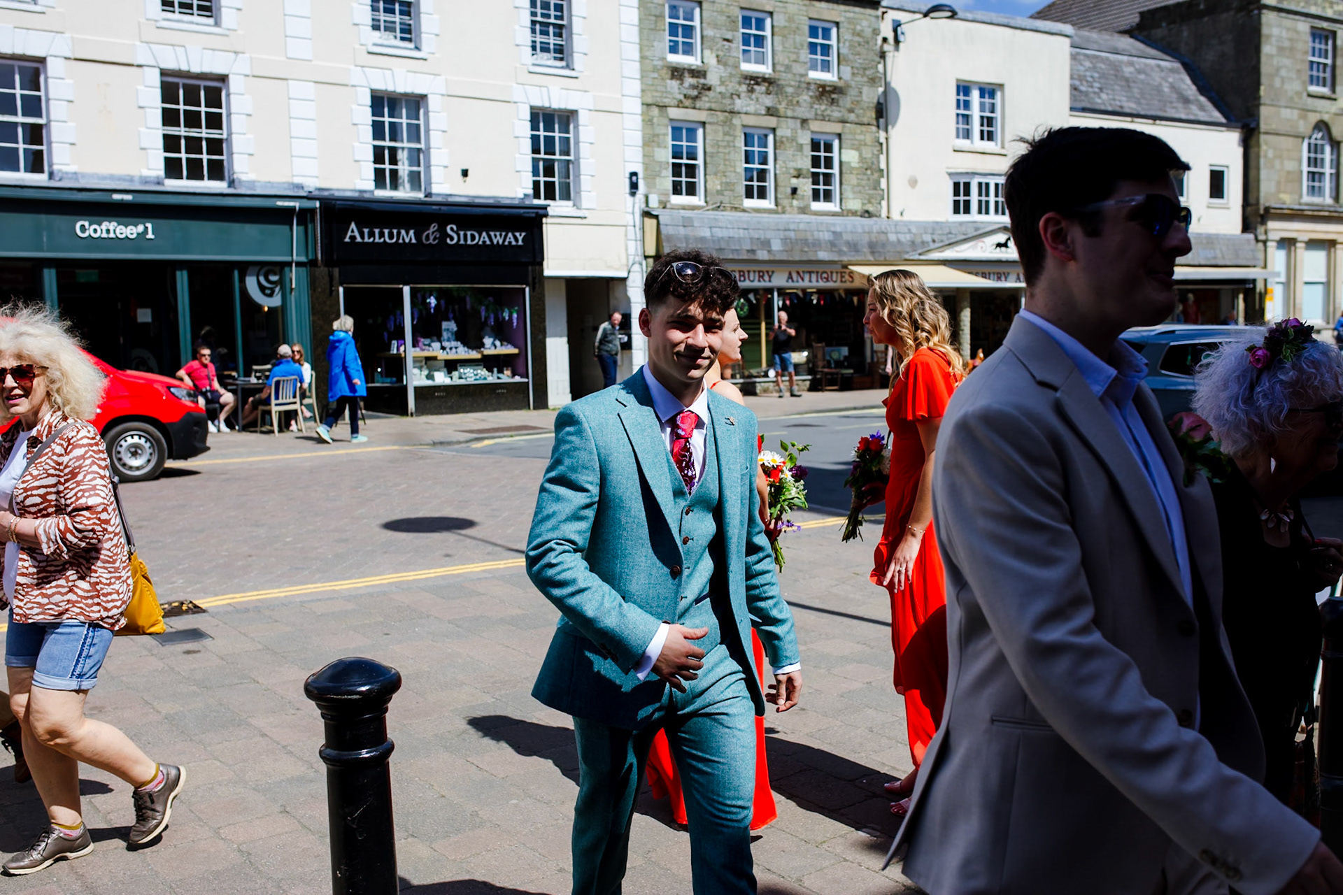 Holly and Olivers wedding that took place on 10th May 2025 with the ceremony taking place at Shaftesbury Town Hall photos on the Famouse Gold Hill and reception at a local house.