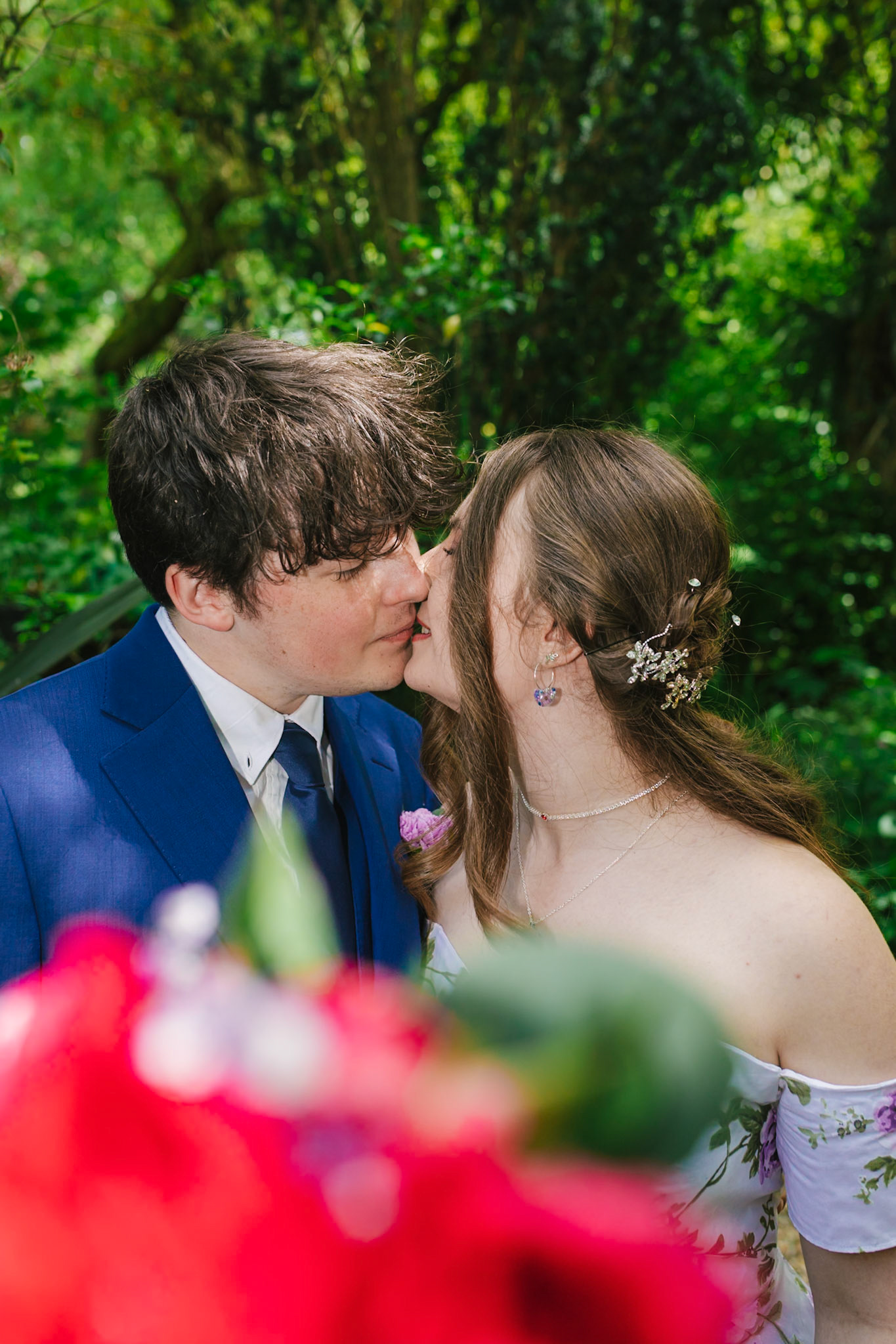 Lia and Sams Wonderful Wedding on the 25th May 2025 with the ceremony taking place at Upwey Wishing Well, the reception taking place at the Centenery Club in Weymouth, this was of my split weddings packages.