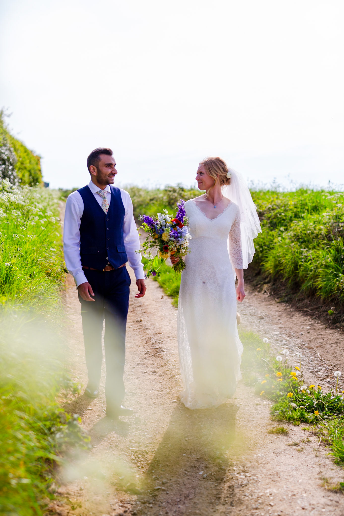 Pictures from Jay and Flo's beautiful spring wedding that took place at Shaftesbury in North Dorset and