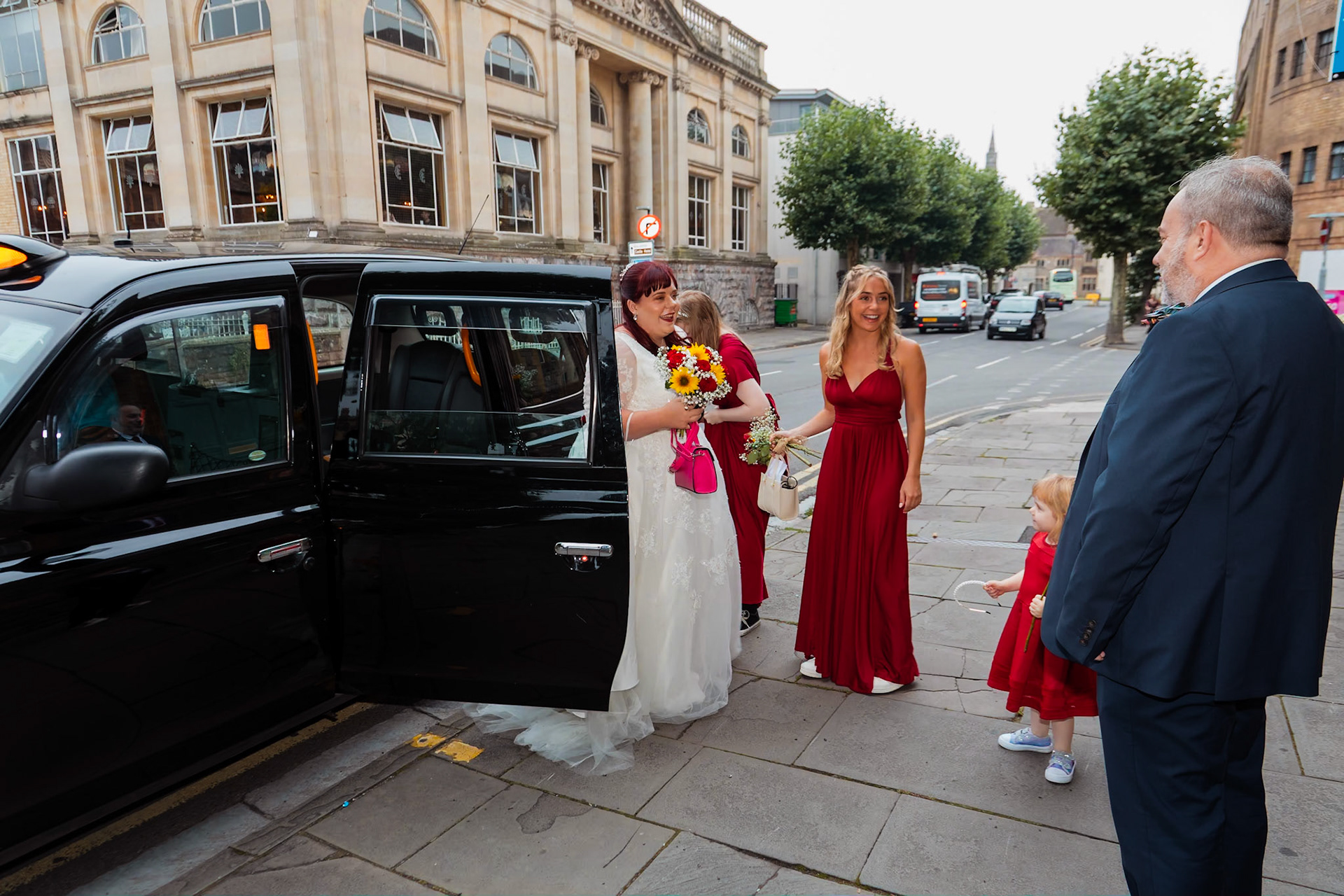 beckie and Steves Wedding Pictures taken in Taunton and the reception at Stoke st Gregory in Somerset.