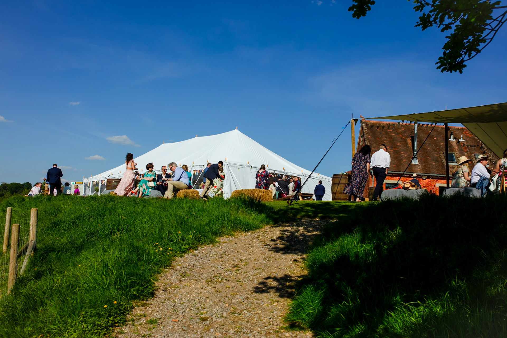 Holly and Olivers wedding that took place on 10th May 2025 with the ceremony taking place at Shaftesbury Town Hall photos on the Famouse Gold Hill and reception at a local house.