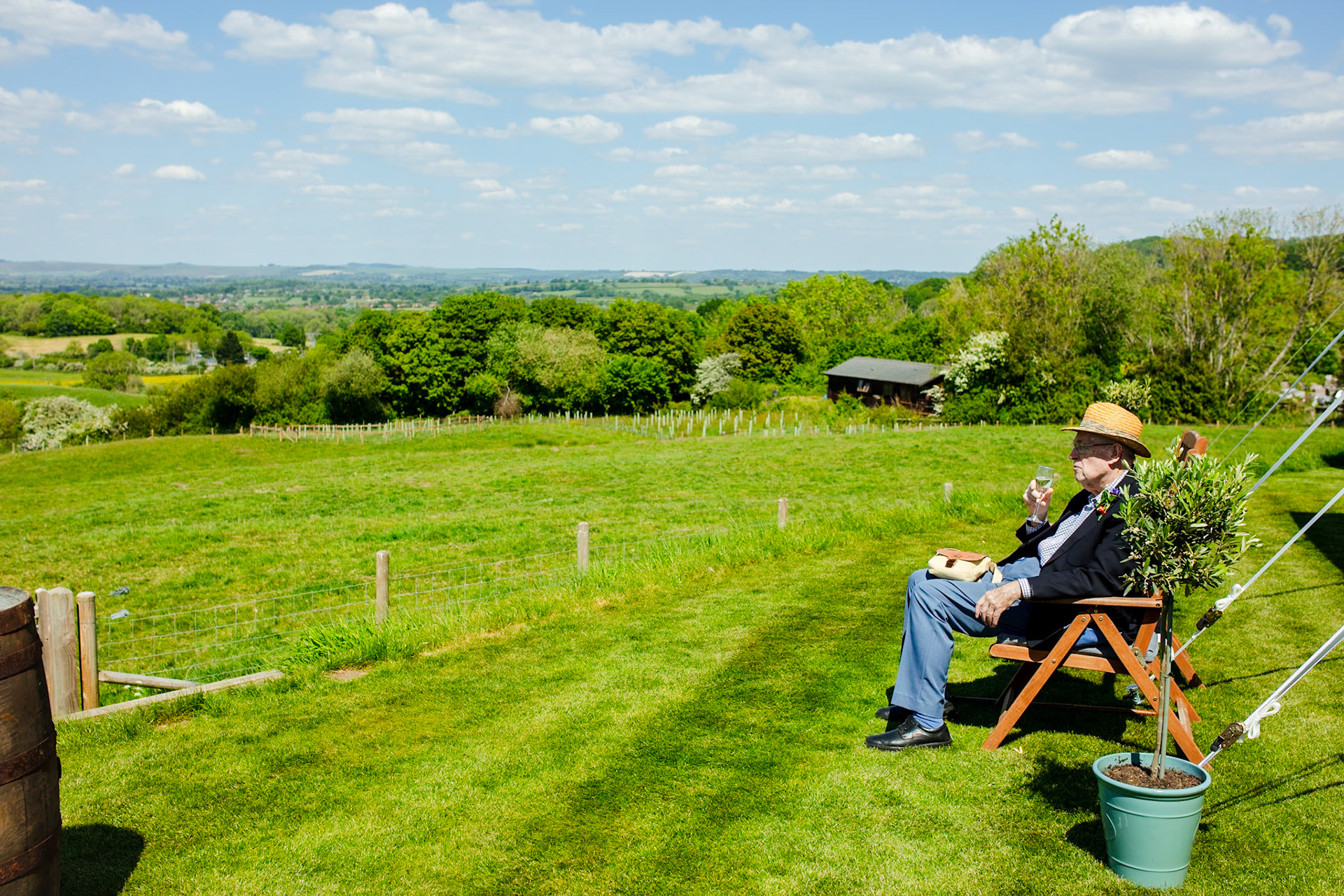 Holly and Olivers wedding that took place on 10th May 2025 with the ceremony taking place at Shaftesbury Town Hall photos on the Famouse Gold Hill and reception at a local house.