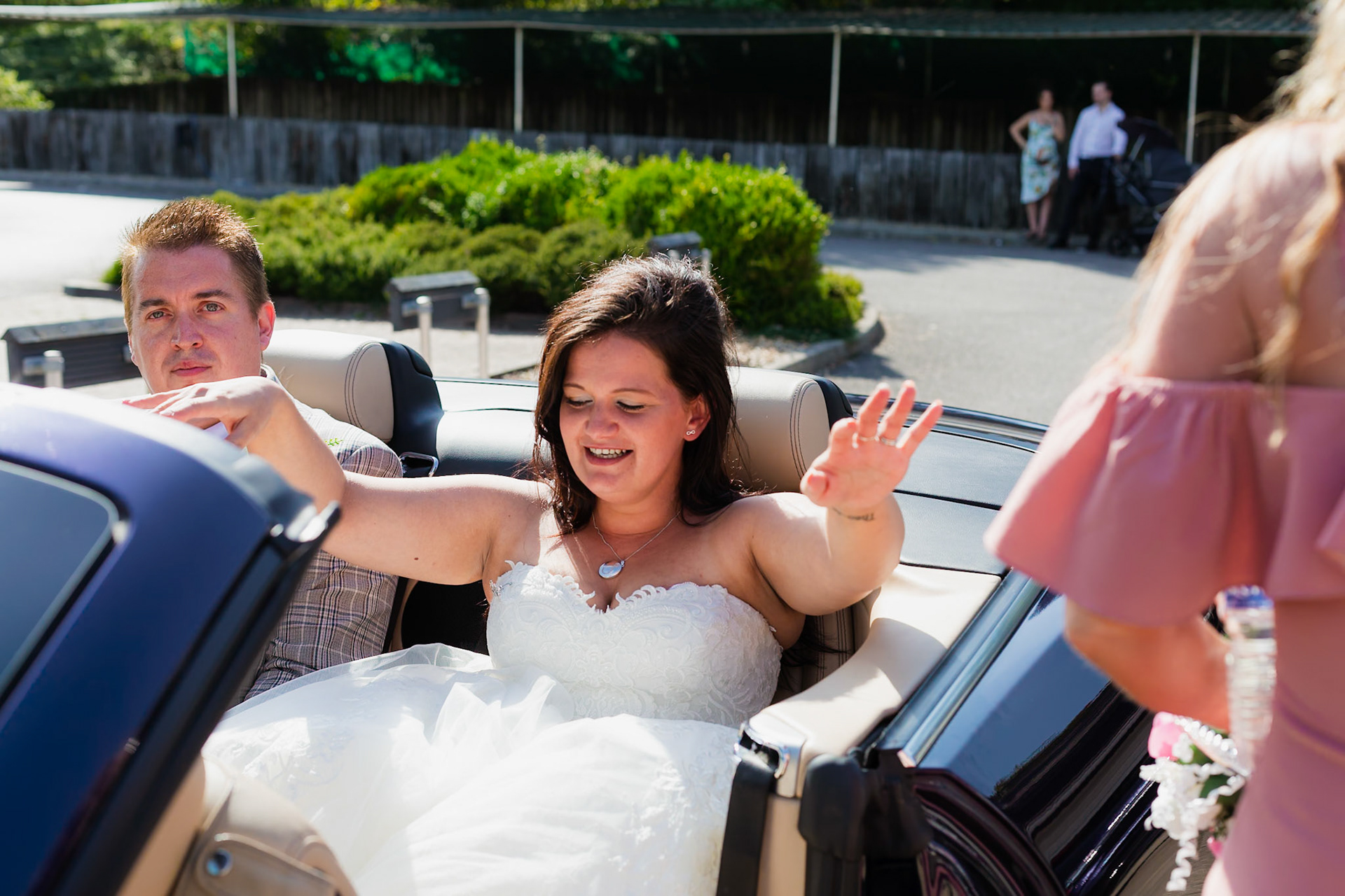 Korrine and Gregs Wedding took place at Sandford springs with the ceremony taking place at Overton Church on a beautiful sunny day on the 9th September 2023