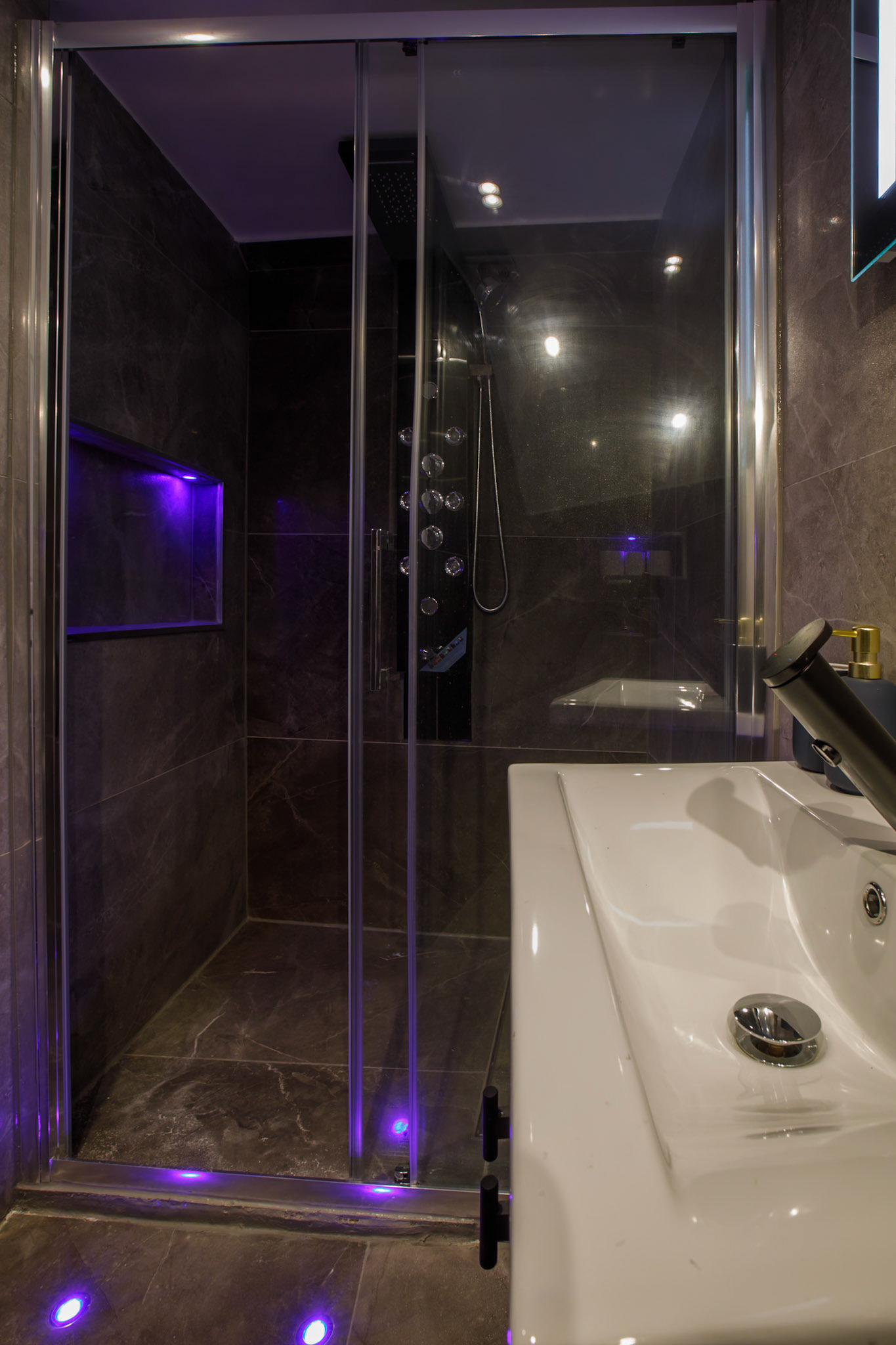 Property Photography by Paul Brewer Photography Professional Photographer based in Weymouth Dorset
