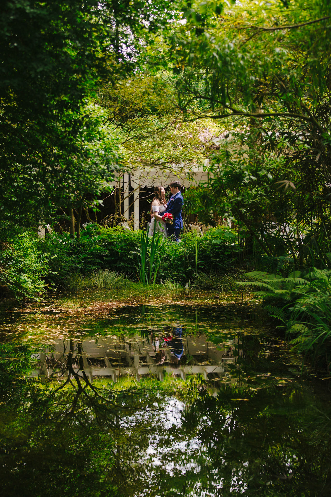 Lia and Sams Wonderful Wedding on the 25th May 2025 with the ceremony taking place at Upwey Wishing Well, the reception taking place at the Centenery Club in Weymouth, this was of my split weddings packages.
