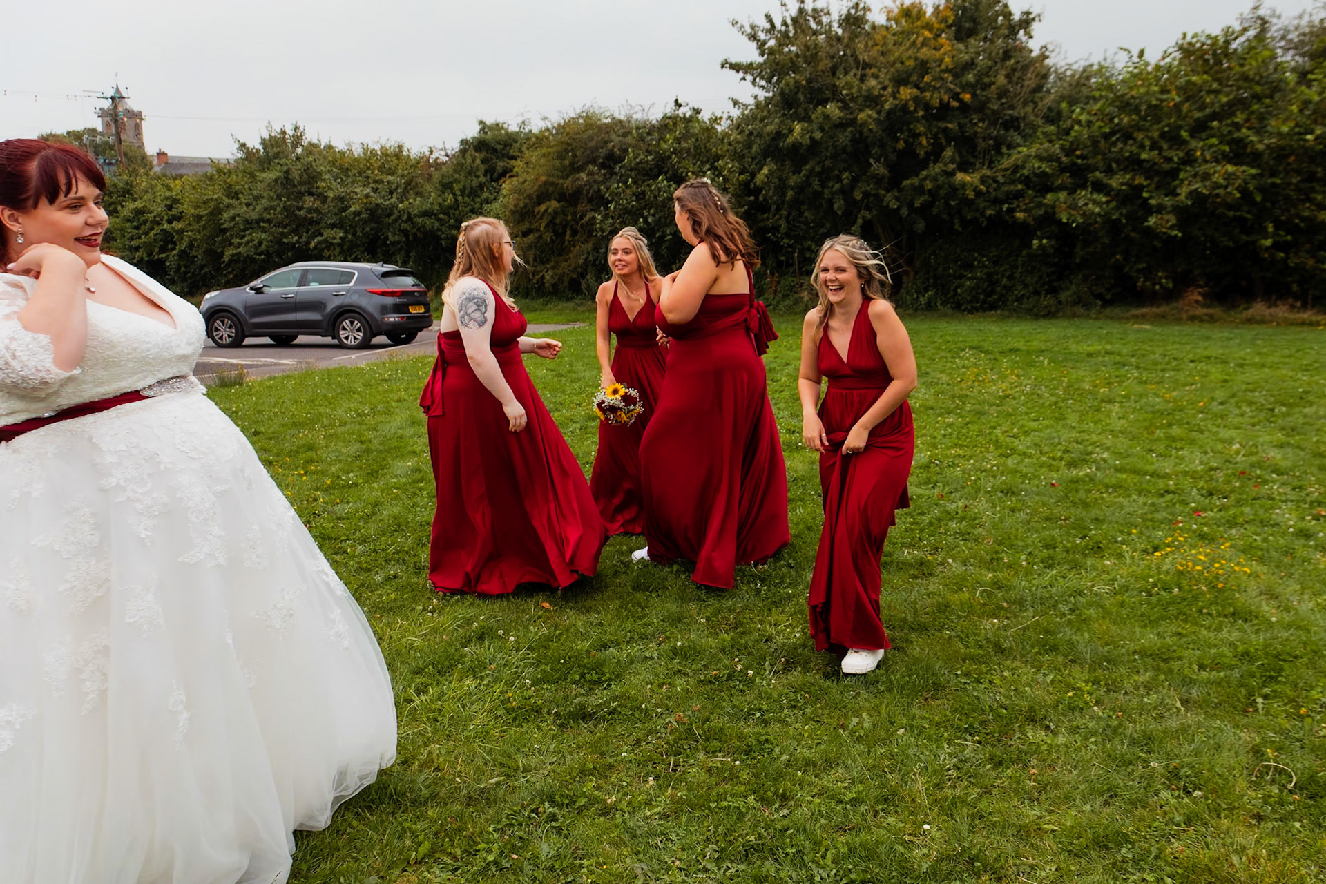 beckie and Steves Wedding Pictures taken in Taunton and the reception at Stoke st Gregory in Somerset.