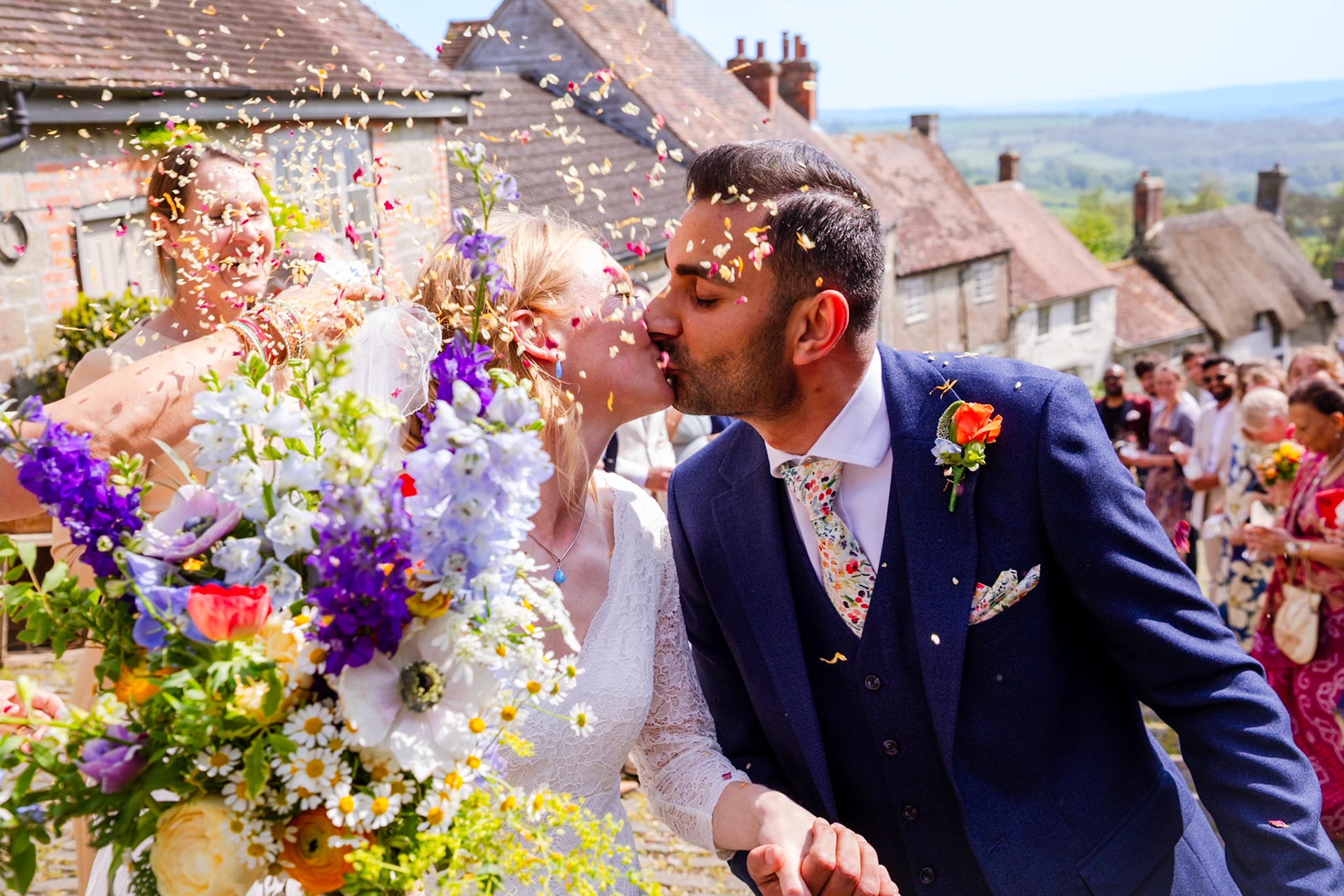Pictures from Jay and Flo's beautiful spring wedding that took place at Shaftesbury in North Dorset and