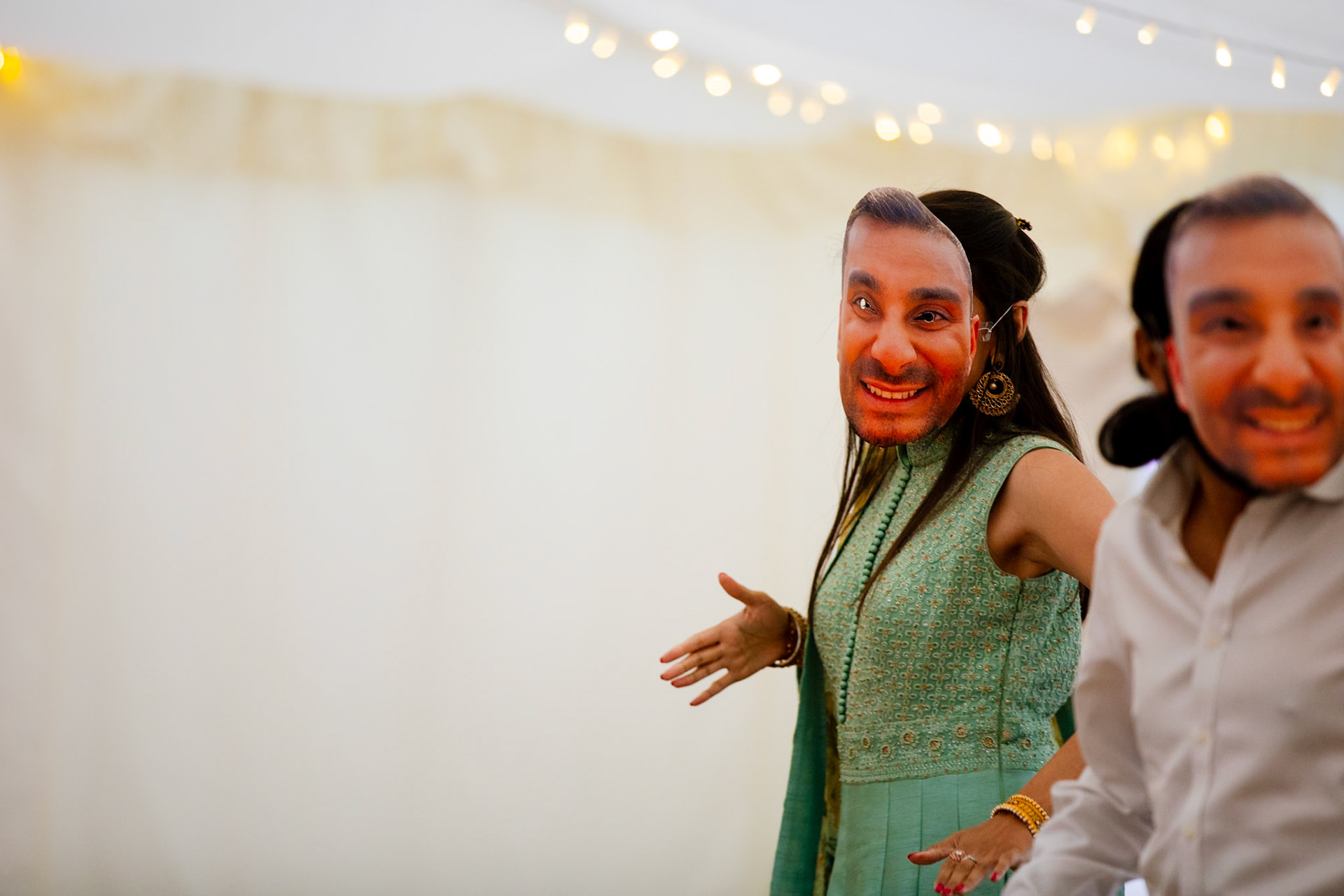 Pictures from Jay and Flo's beautiful spring wedding that took place at Shaftesbury in North Dorset and