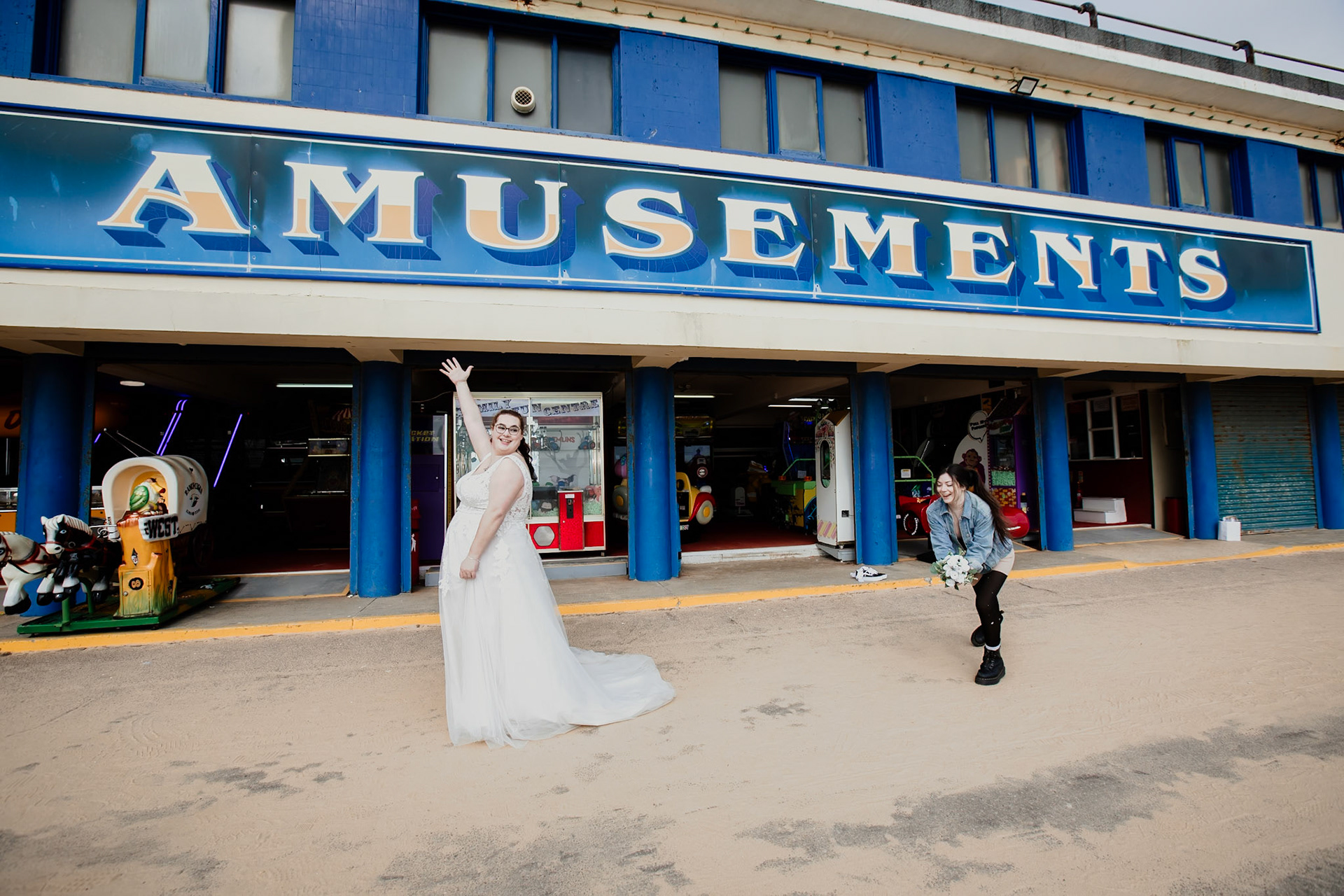 Autumn and Roberts Wedding in Bournemouth, cereomany at Bournemouth Town Hall and Photos along Bournemouth Seafront