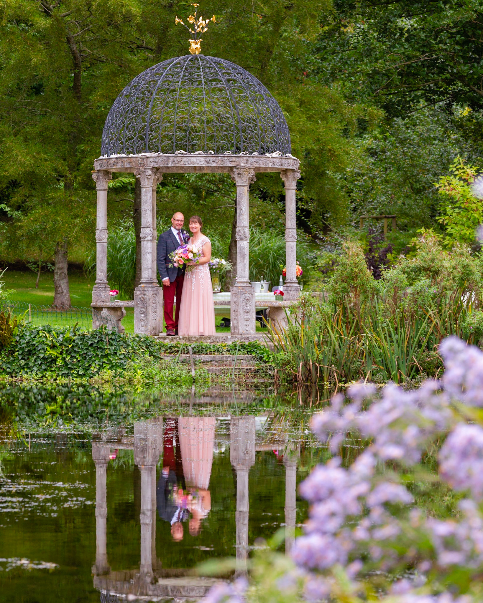 Sharon and Chris at their beautiful Wedding at The Springhead Gardens near Shaftesbury Dorset