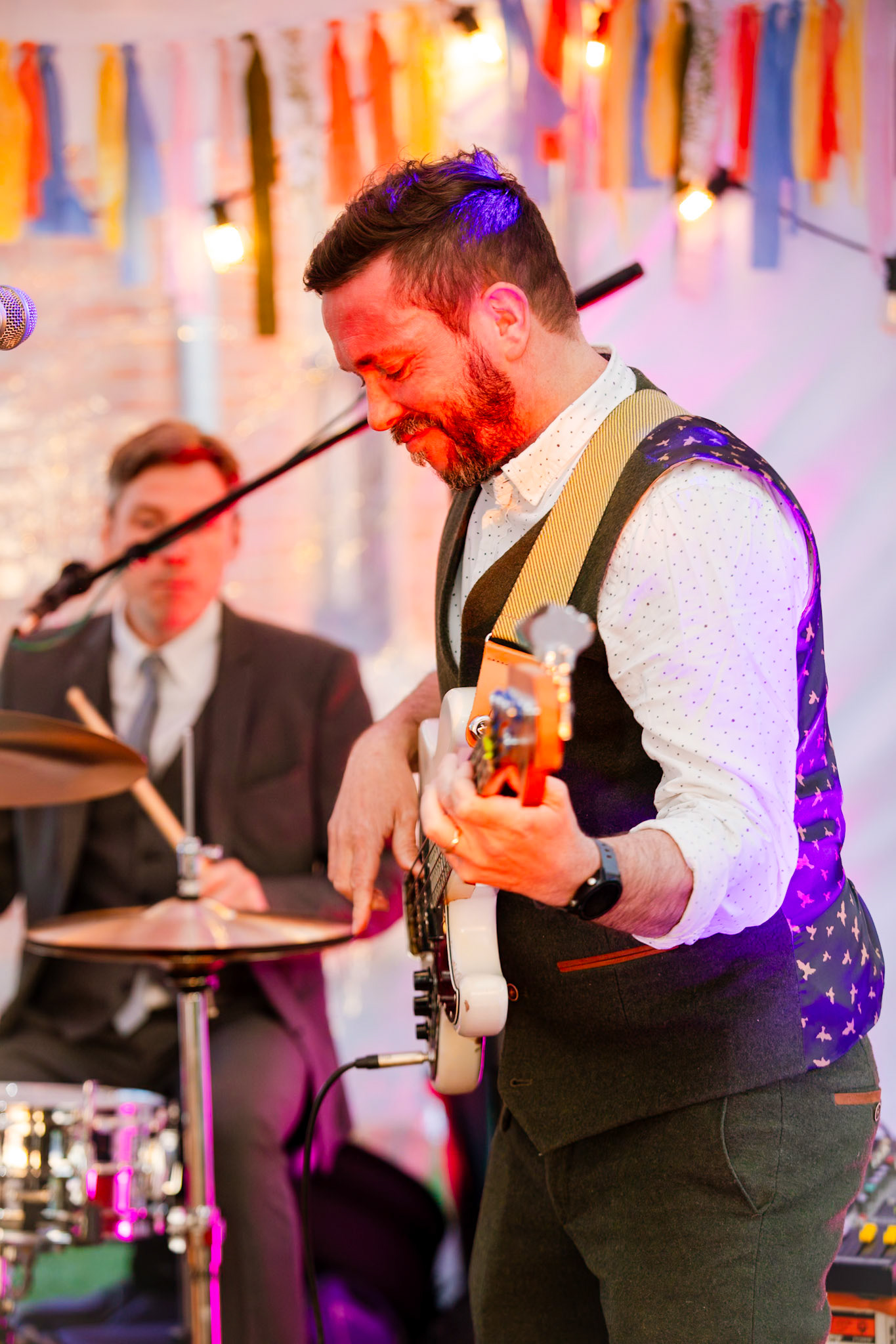 Holly and Olivers wedding that took place on 10th May 2025 with the ceremony taking place at Shaftesbury Town Hall photos on the Famouse Gold Hill and reception at a local house.