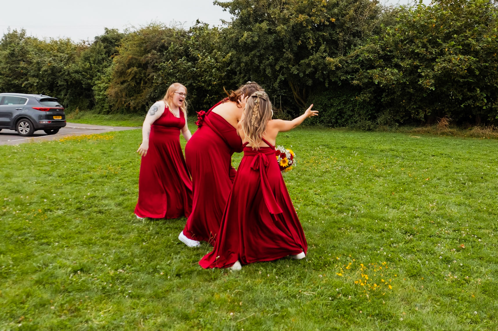 beckie and Steves Wedding Pictures taken in Taunton and the reception at Stoke st Gregory in Somerset.