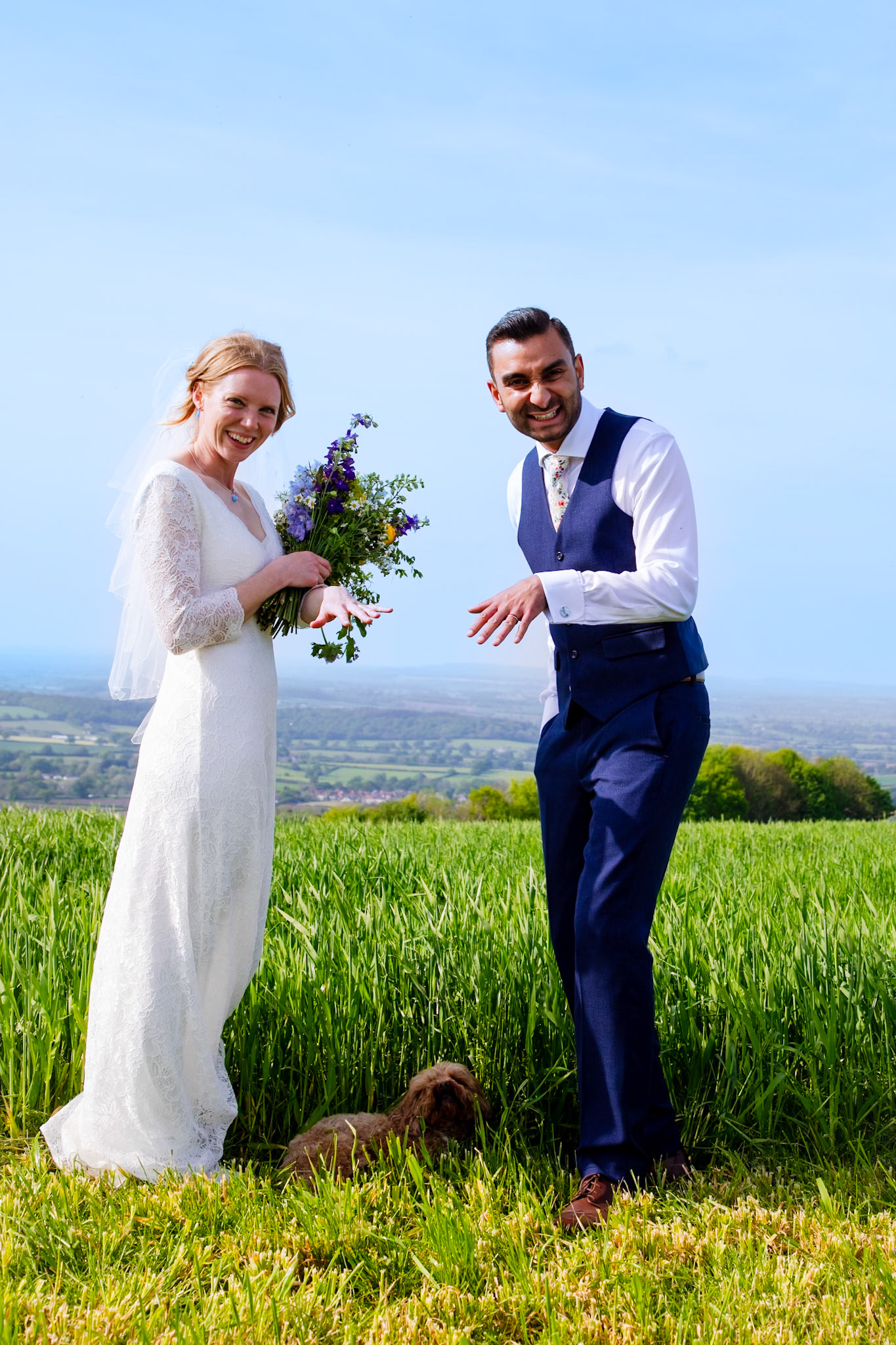 Pictures from Jay and Flo's beautiful spring wedding that took place at Shaftesbury in North Dorset and