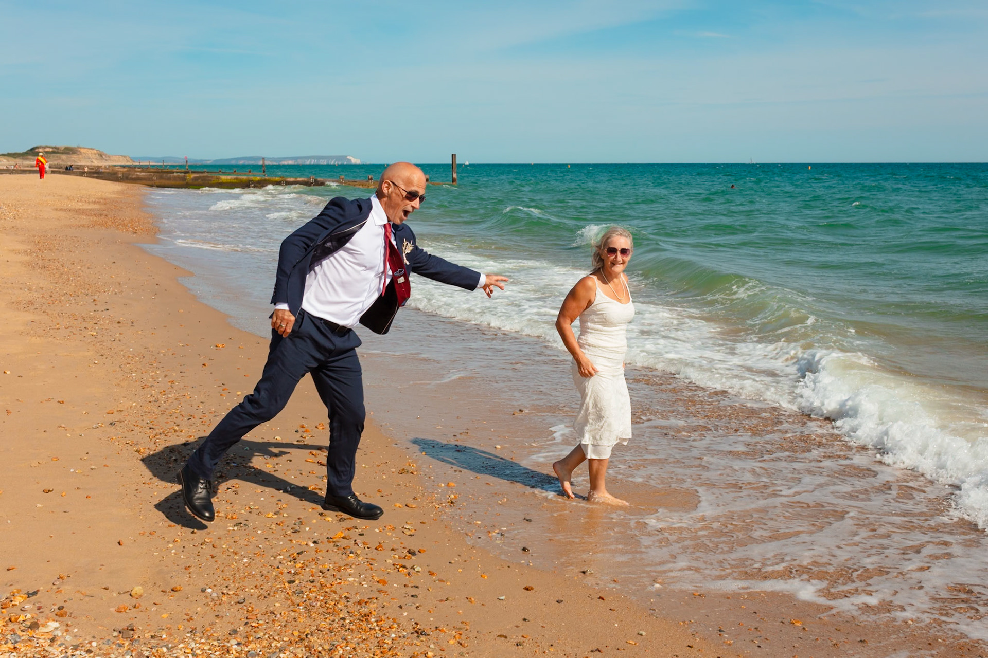 Susan and Barrys small summer wedding took place at Bournemouth Town Hall, the reception at Sids Slaps in Southbourne and drinks at Sobo Beach.