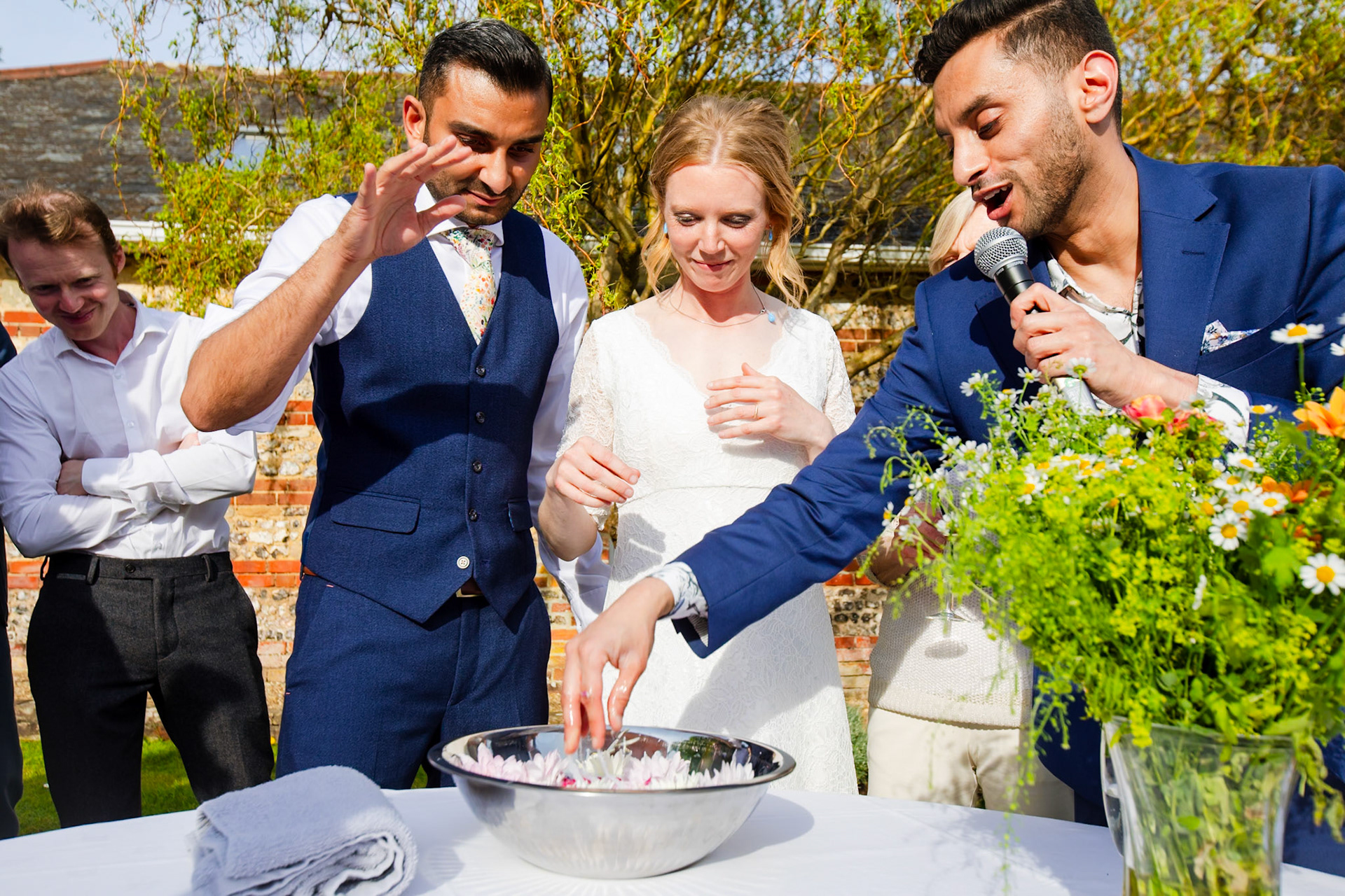 Pictures from Jay and Flo's beautiful spring wedding that took place at Shaftesbury in North Dorset and