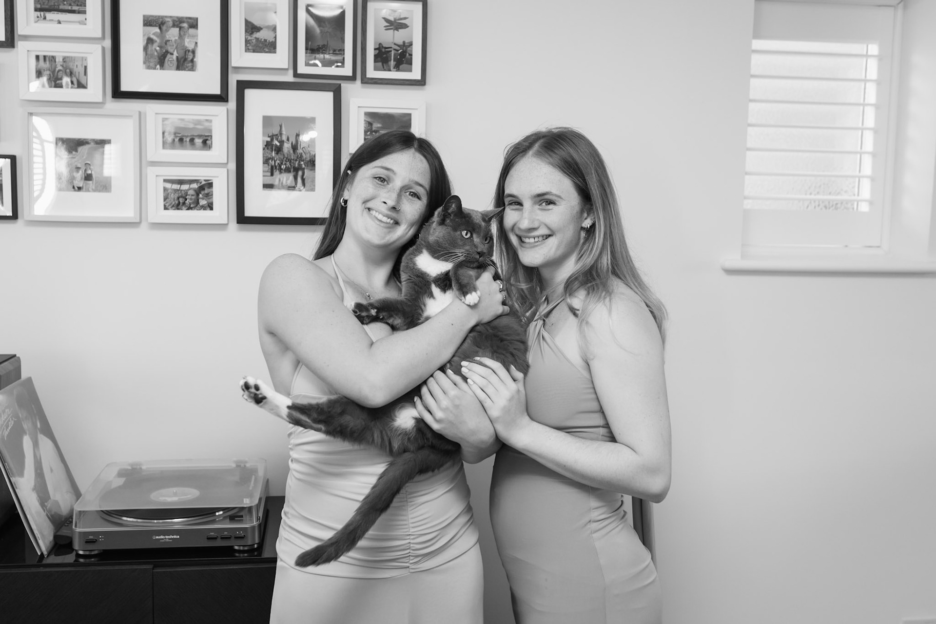Susan and Barrys small summer wedding took place at Bournemouth Town Hall, the reception at Sids Slaps in Southbourne and drinks at Sobo Beach.