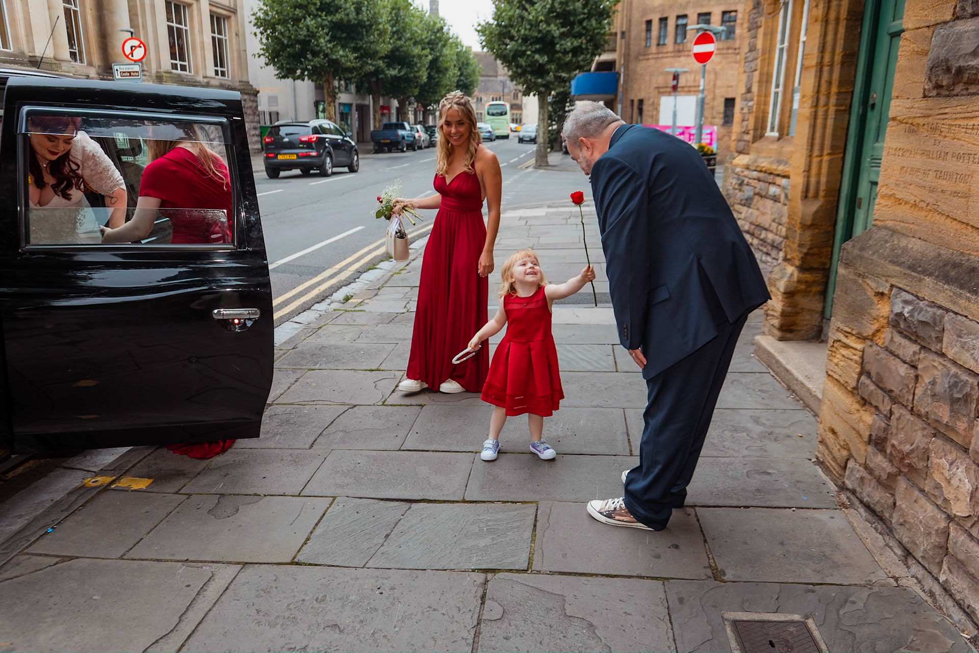 beckie and Steves Wedding Pictures taken in Taunton and the reception at Stoke st Gregory in Somerset.