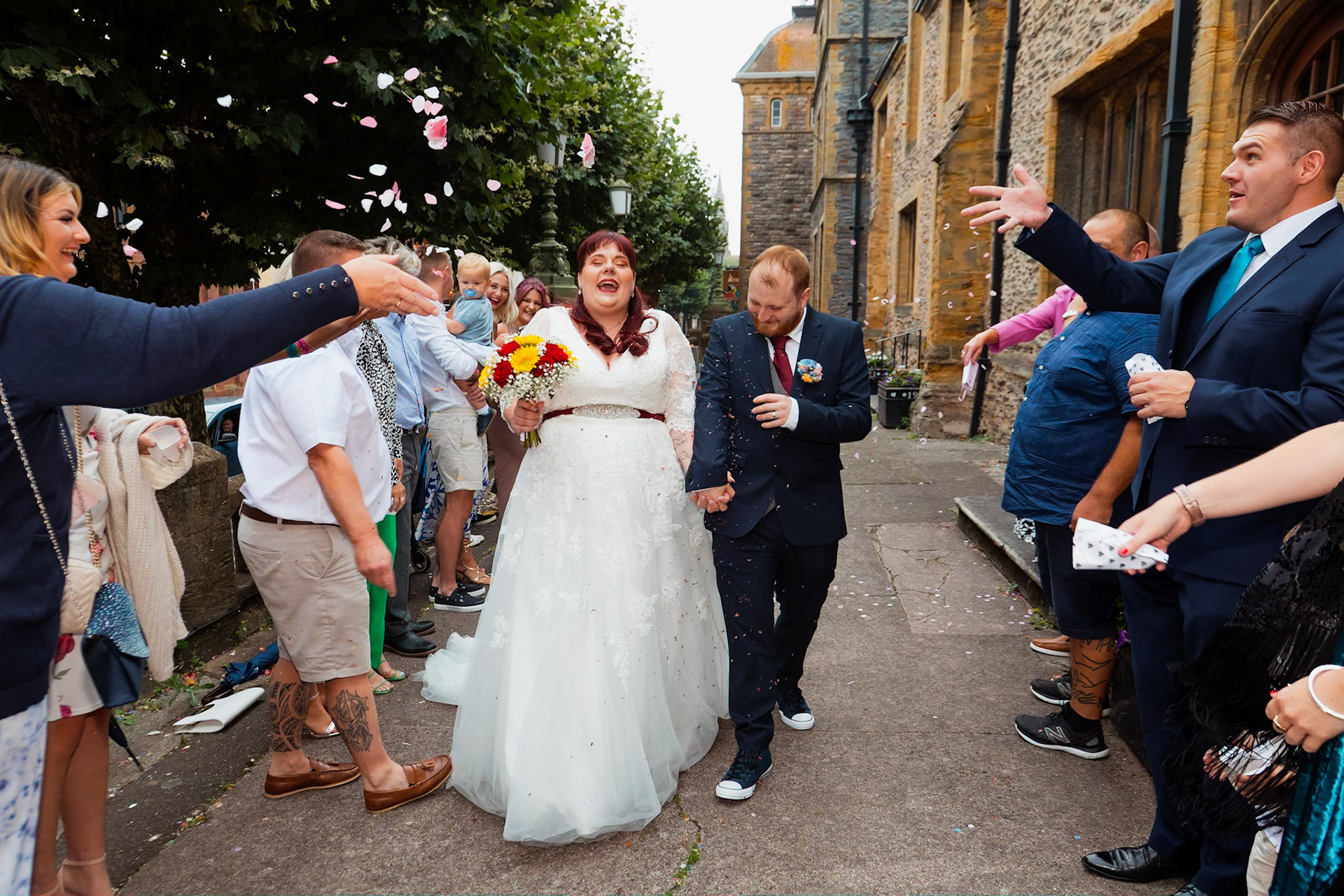 beckie and Steves Wedding Pictures taken in Taunton and the reception at Stoke st Gregory in Somerset.